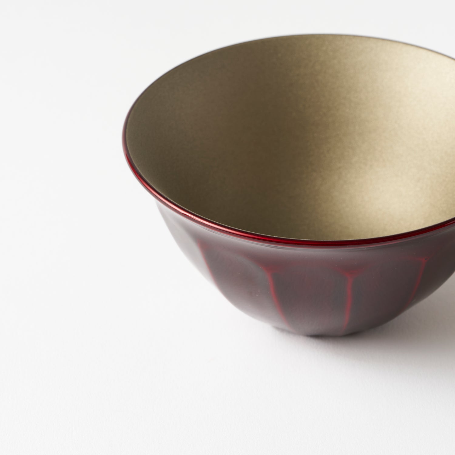 Aizu Tamamushi-nuri Faceted Bowl (L) / Takao Togashi
