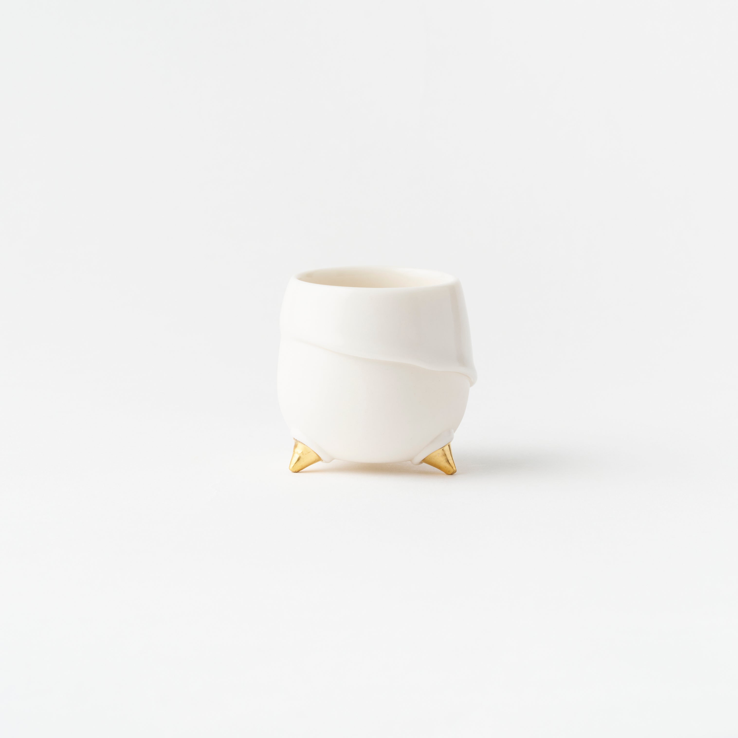 Dip Round Sake Cup with Spikes / Gold / Ryosuke Ando