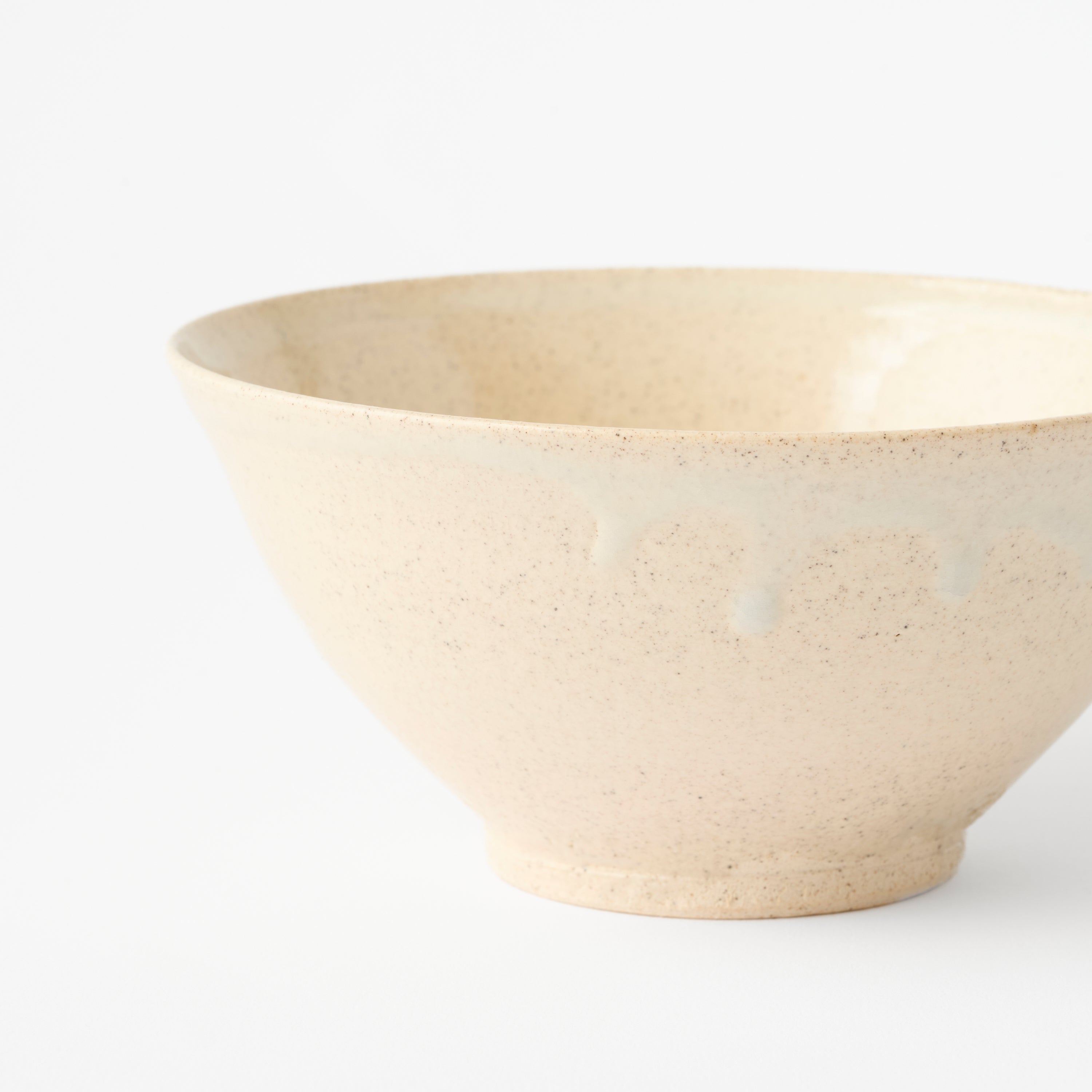 Katade Tea Bowl / Tori Yoshino