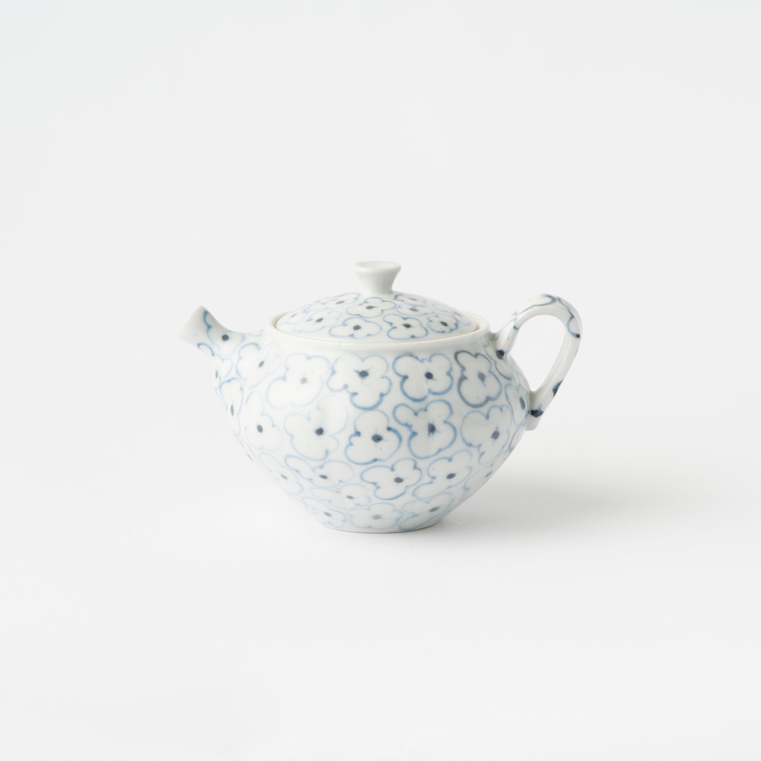 Sometsuke Small Flower Tea Pot (C)