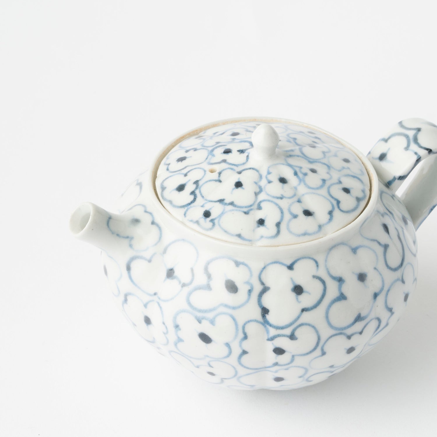 Sometsuke Small Flower Tea Pot (B)
