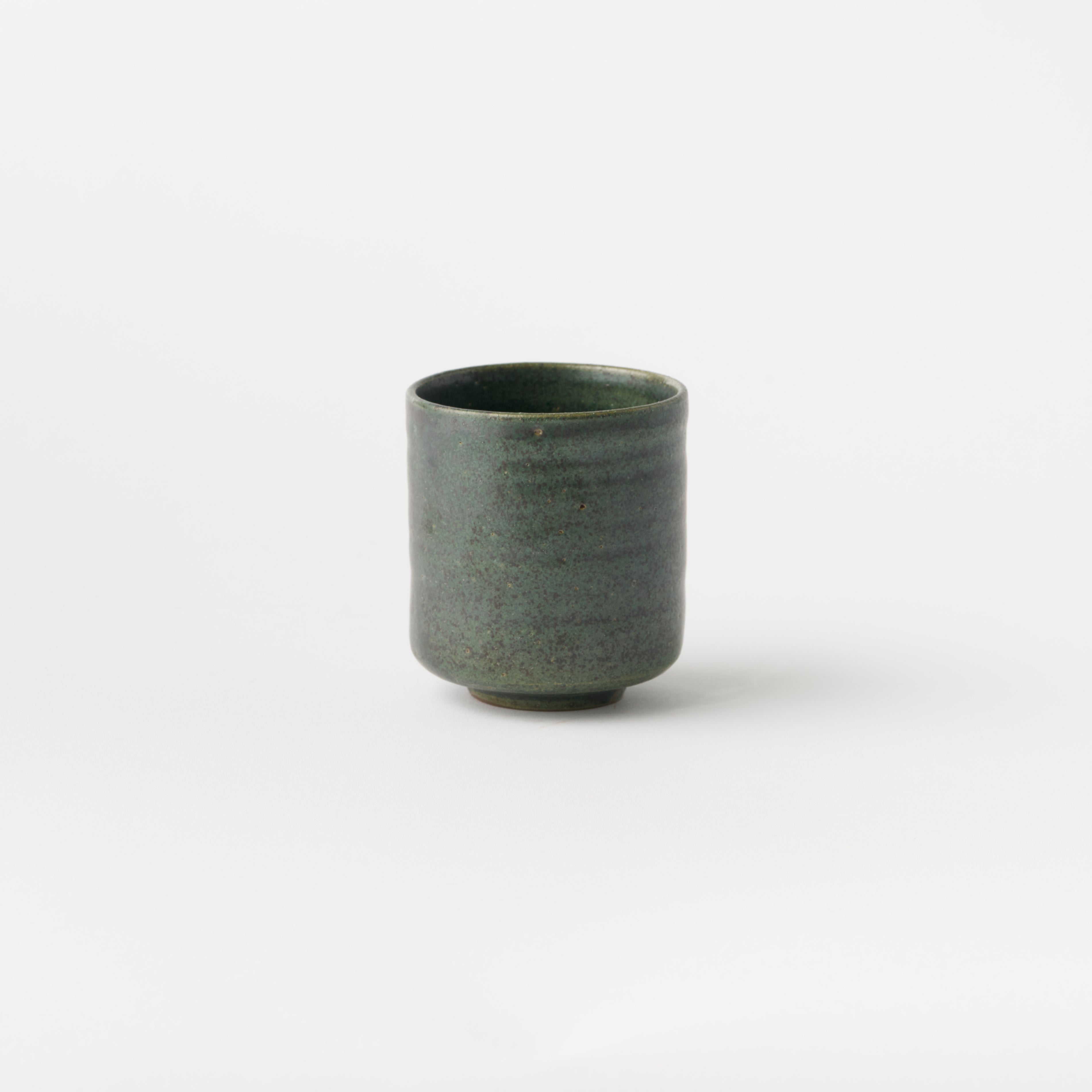 Tea Cup with Green Glaze / Kenta Nakazato