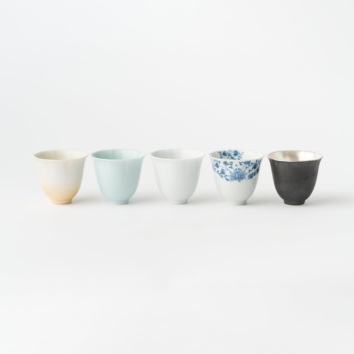 Rinka Tea Cup / Black Glaze-Inner Ginsai