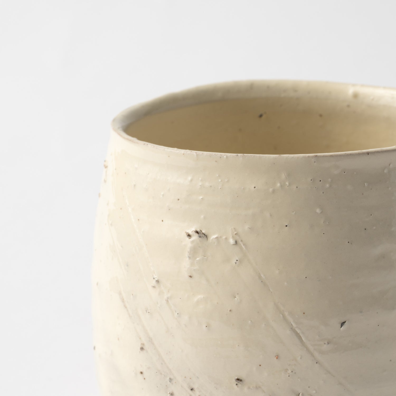 No.3 Kohiki Tea Bowl / Kai Tsujimura