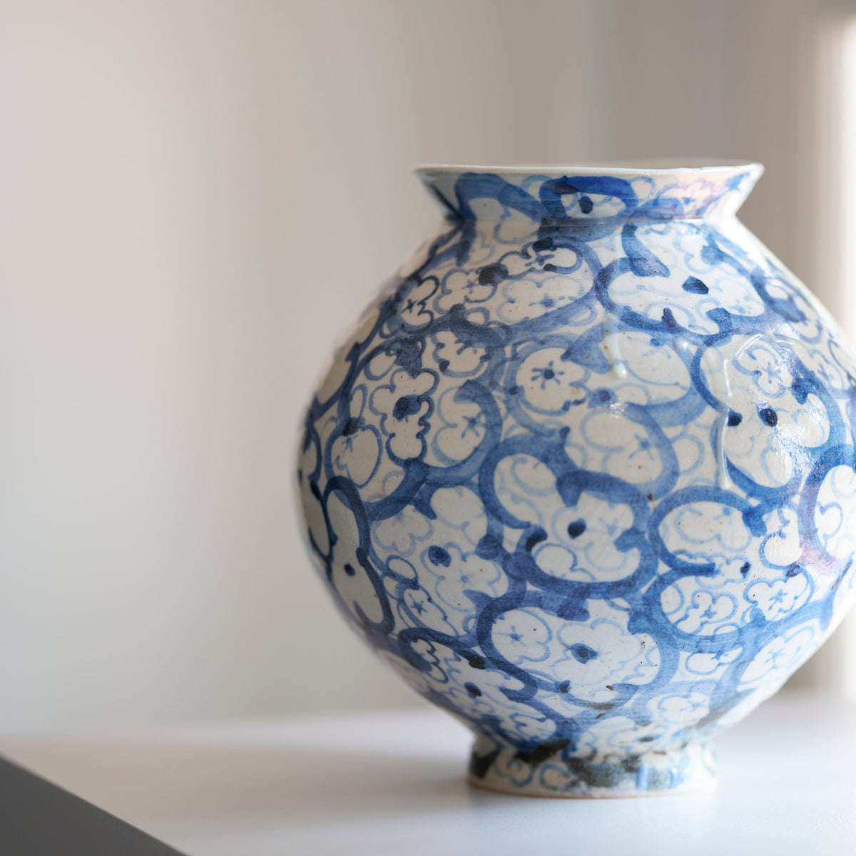 Small Flowers Moon Jar