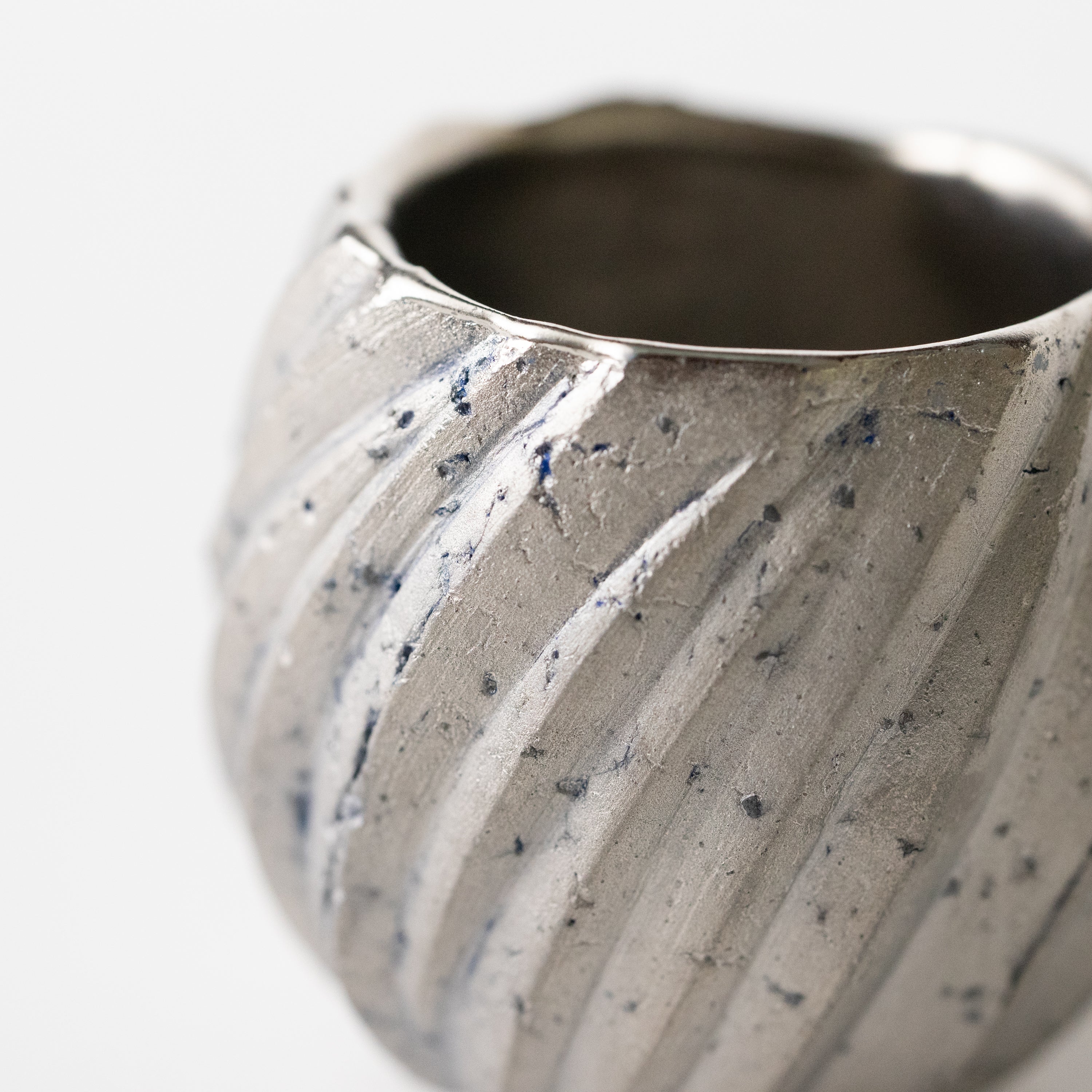Platinum Sake Cup No.5 / Nami Takahashi