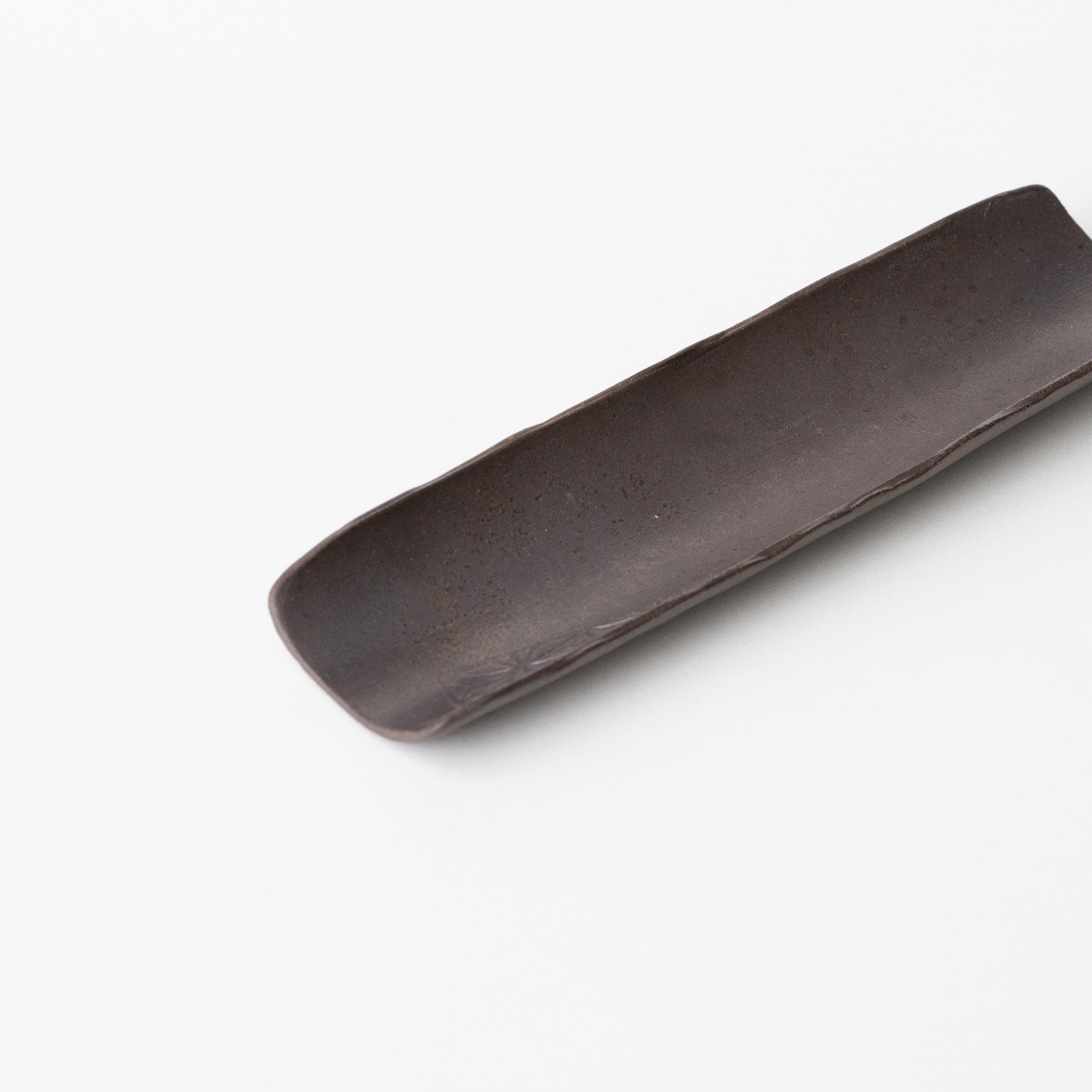 No.83 Tea Scoop / Dark Brown