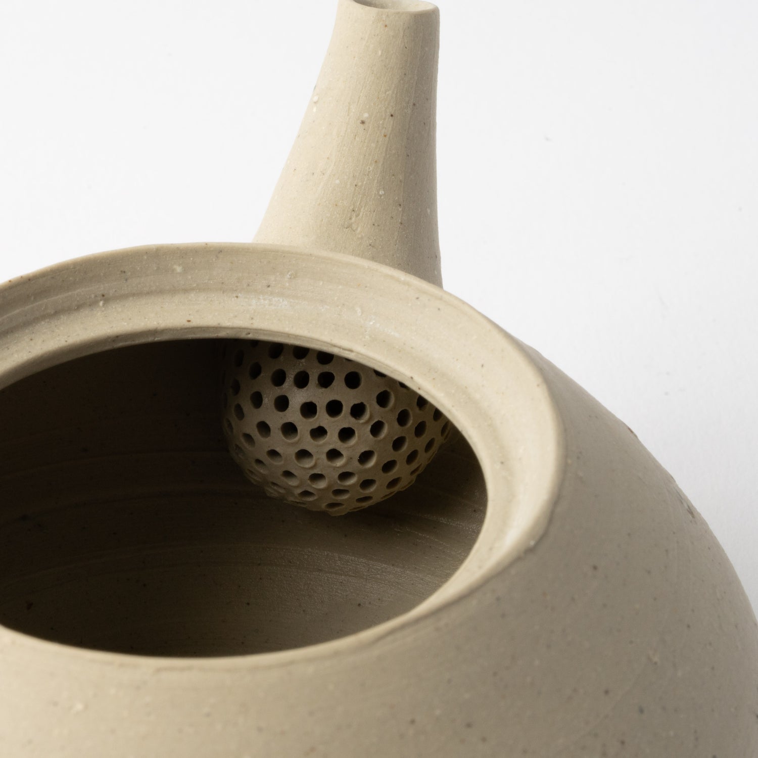 White Bizen Kyusu Teapot / Hitoshi Morimoto