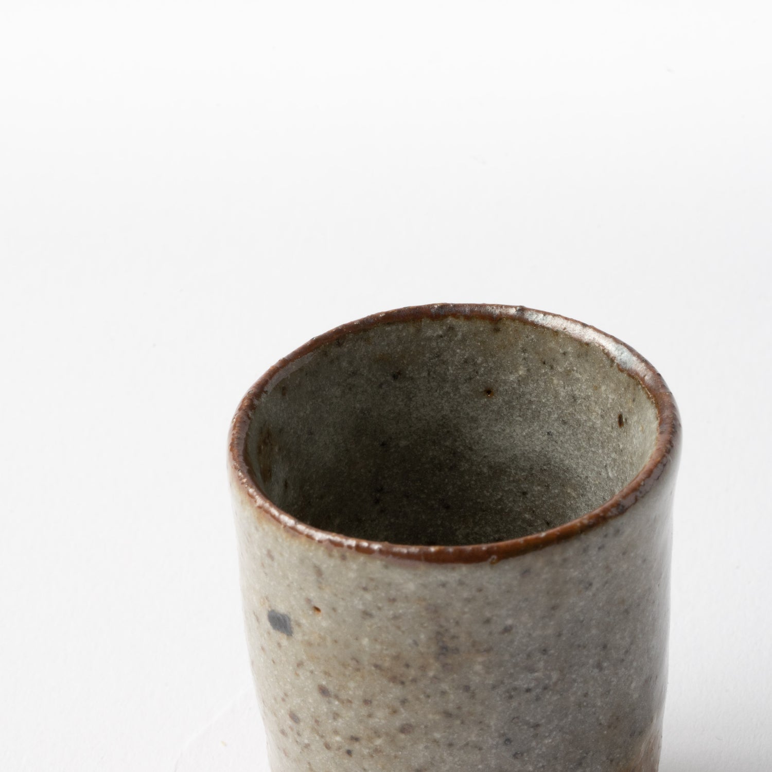Ash Glaze Sake Cup / Hitoshi Morimoto