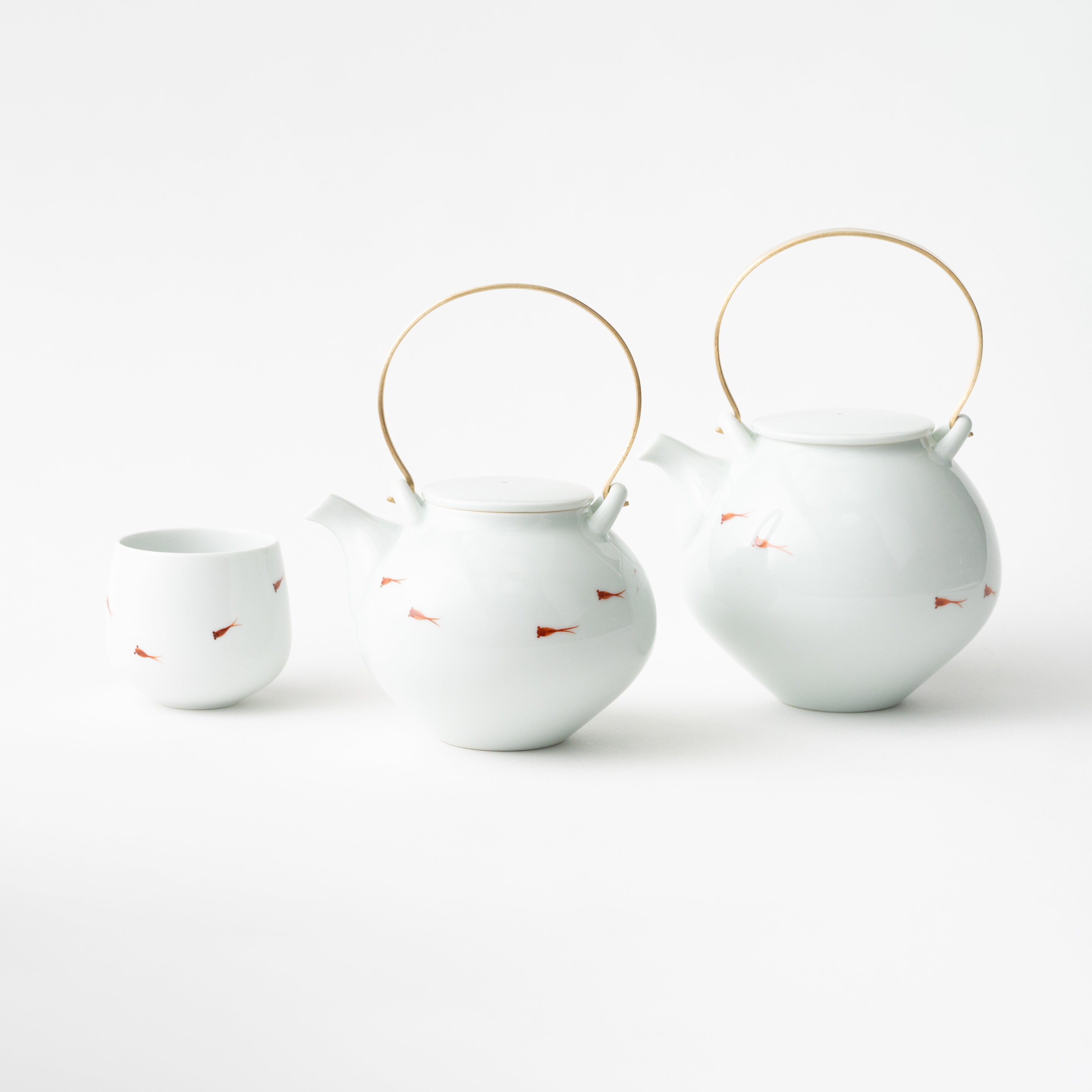 Tea Pot (L) / Red Killifish