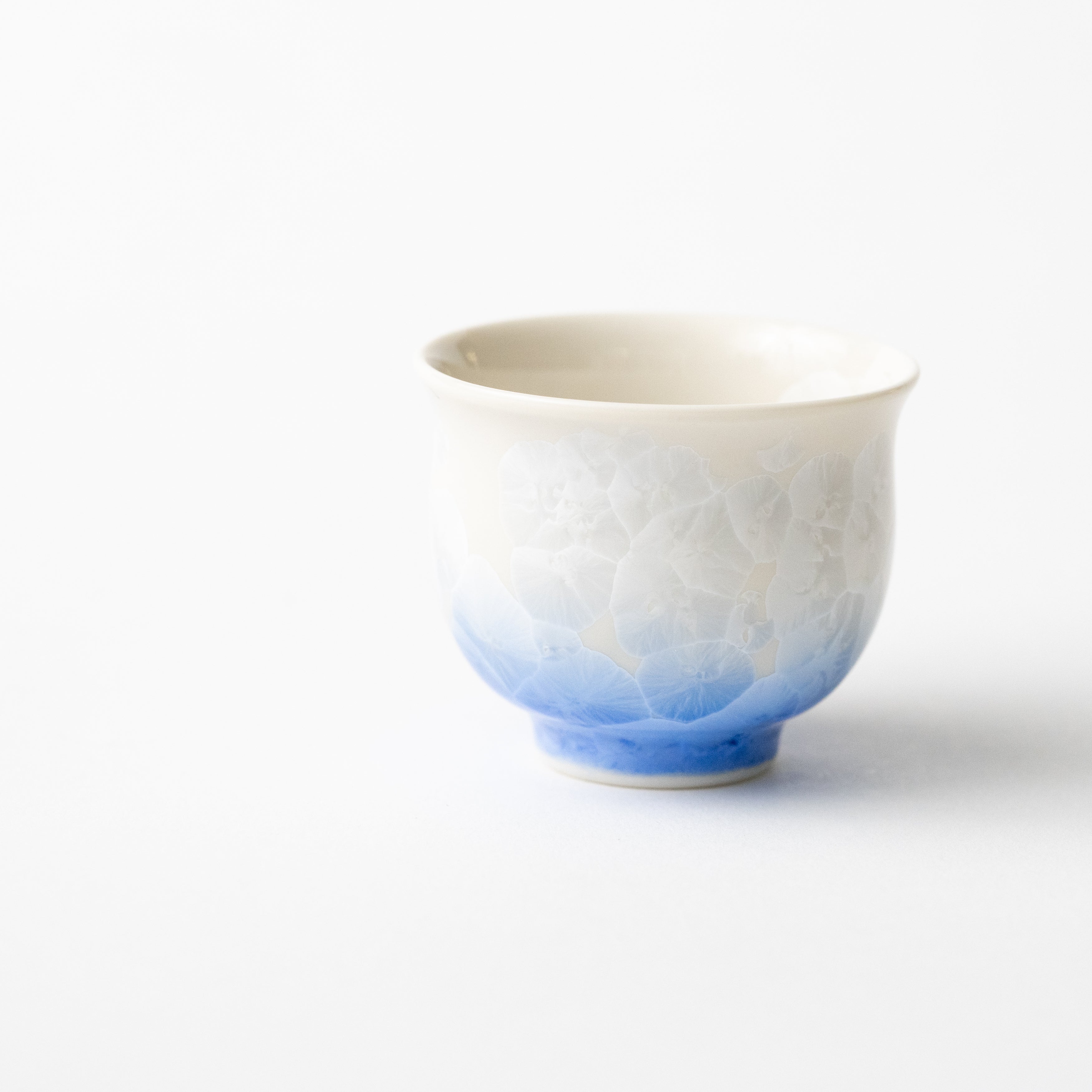 HanaKessho Round Sake Cup (Gradation)