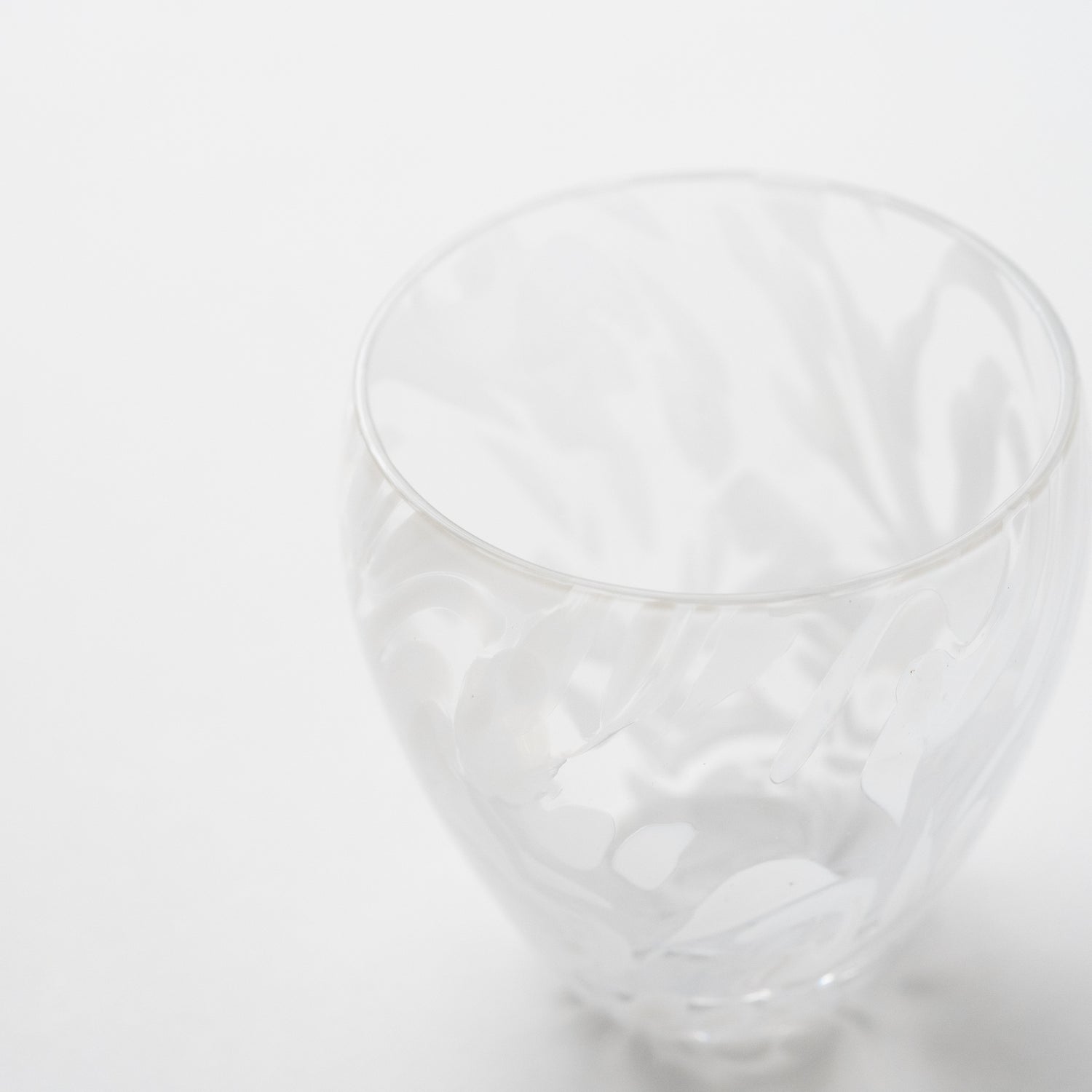 Mai Glass (M)