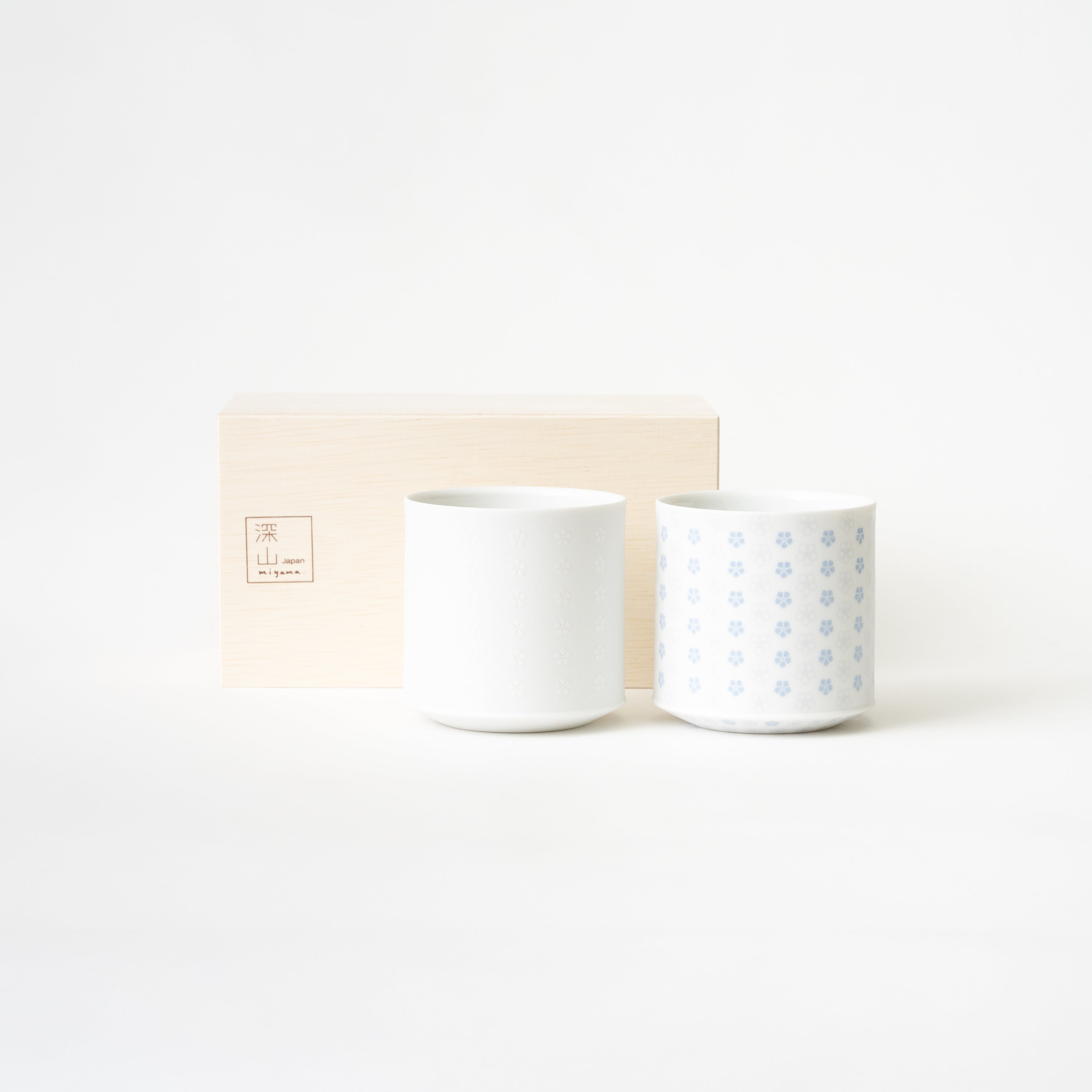 Kikyoh Pair Rock / Light Purple & White