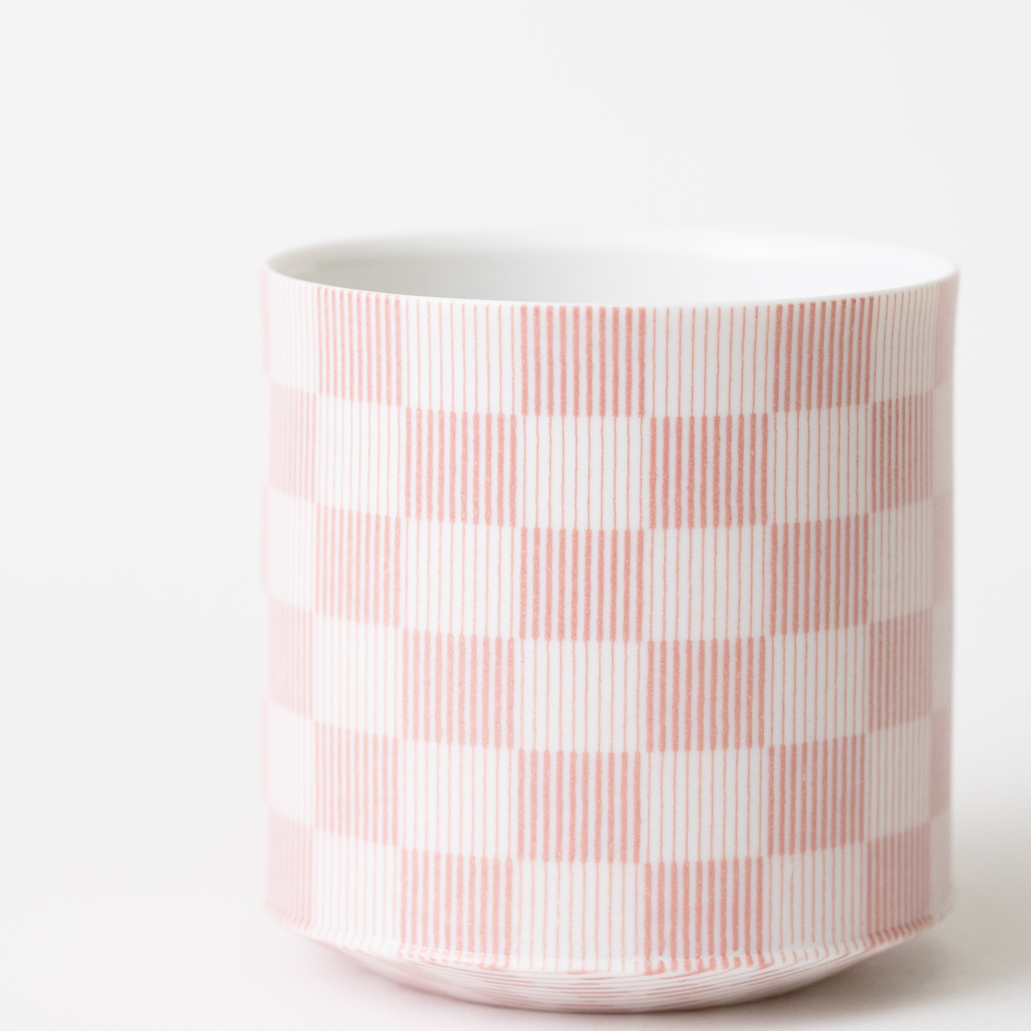 Kooci Pair Rock / Red & White