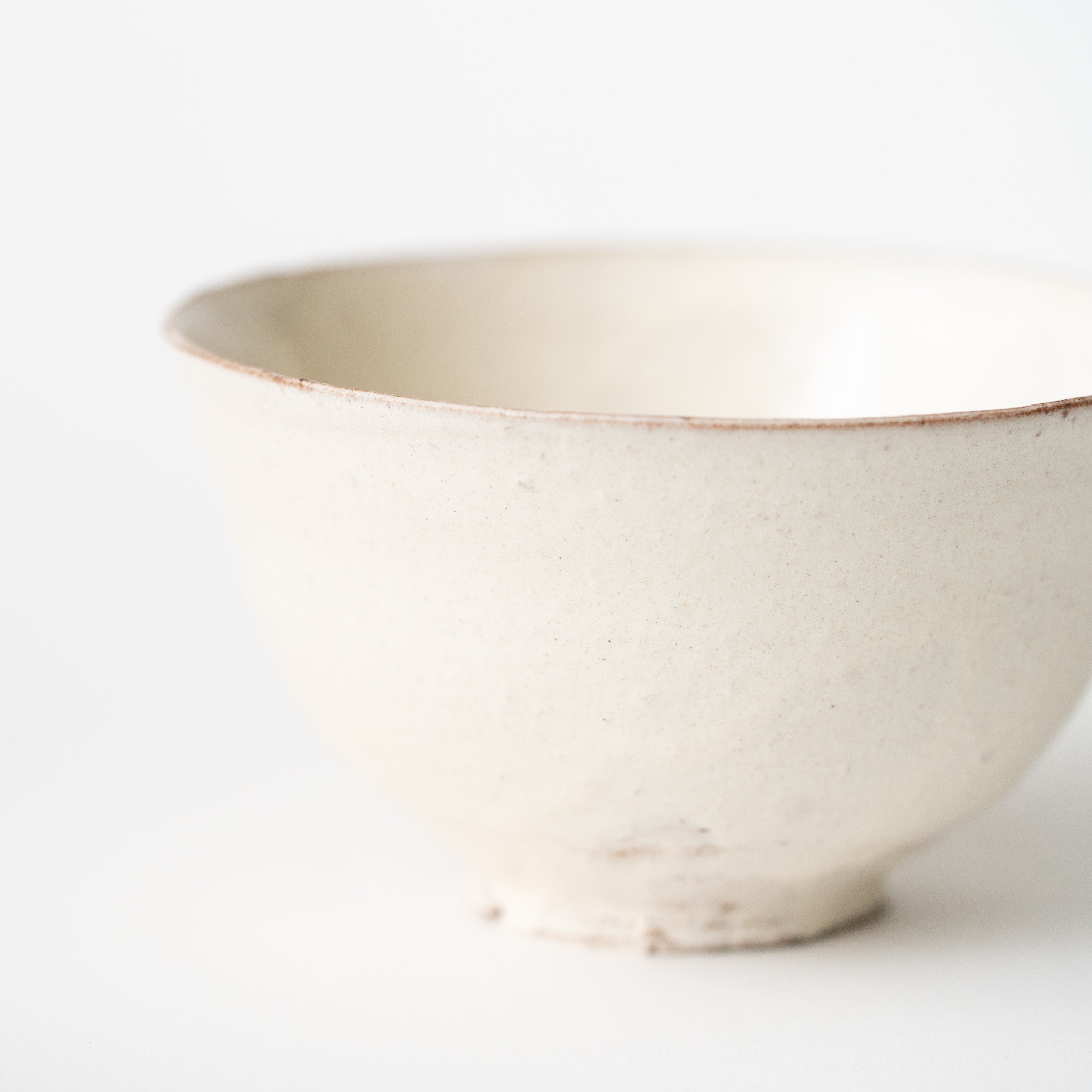 Hagi Kohiki Tea Bowl / Tori Yoshino