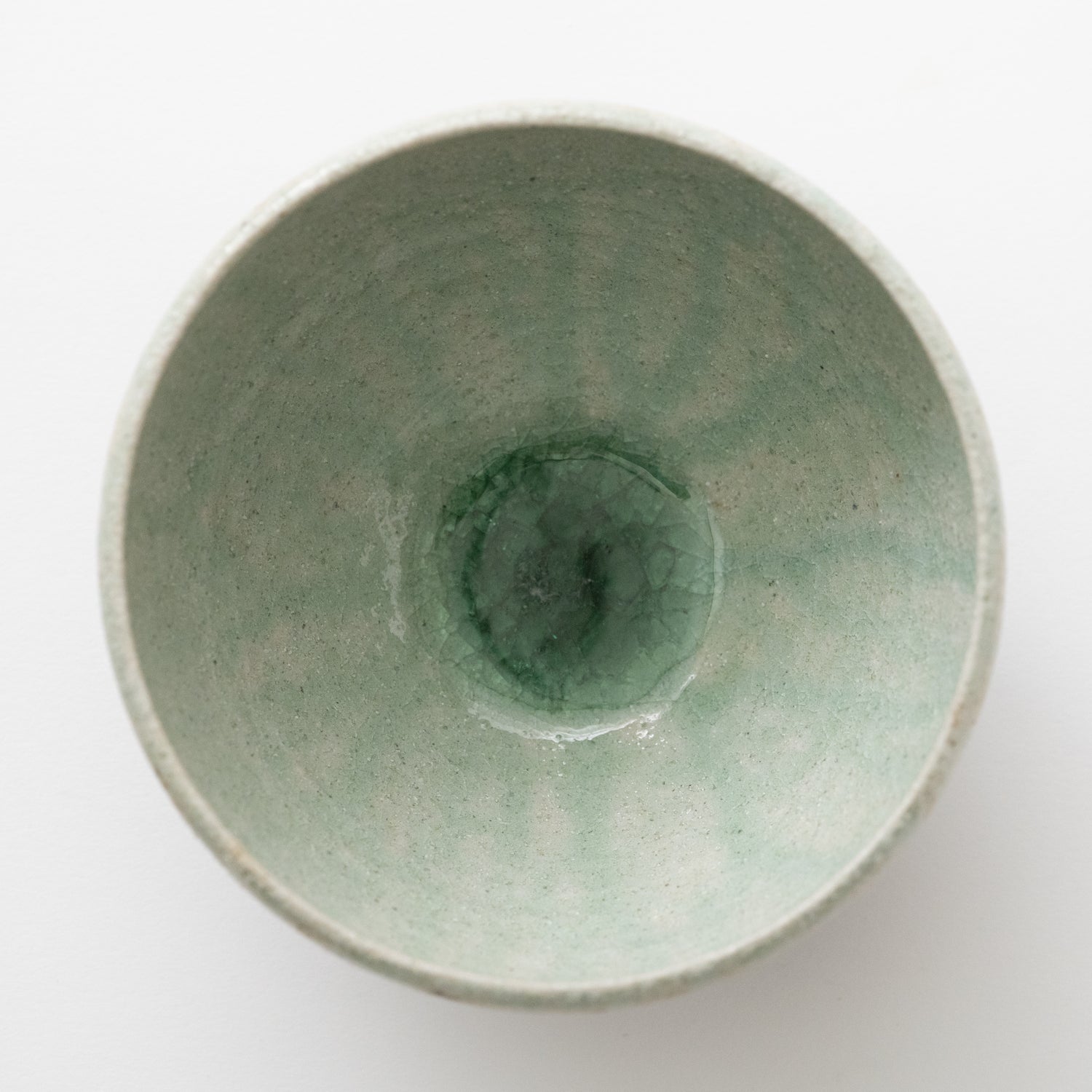 Ash Glaze Round Tea Bowl / Eijiro Tokunaga