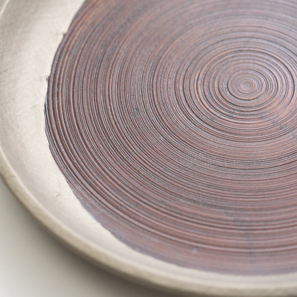 Large Plate (Tin Fabric) / Kunikatsu Seto