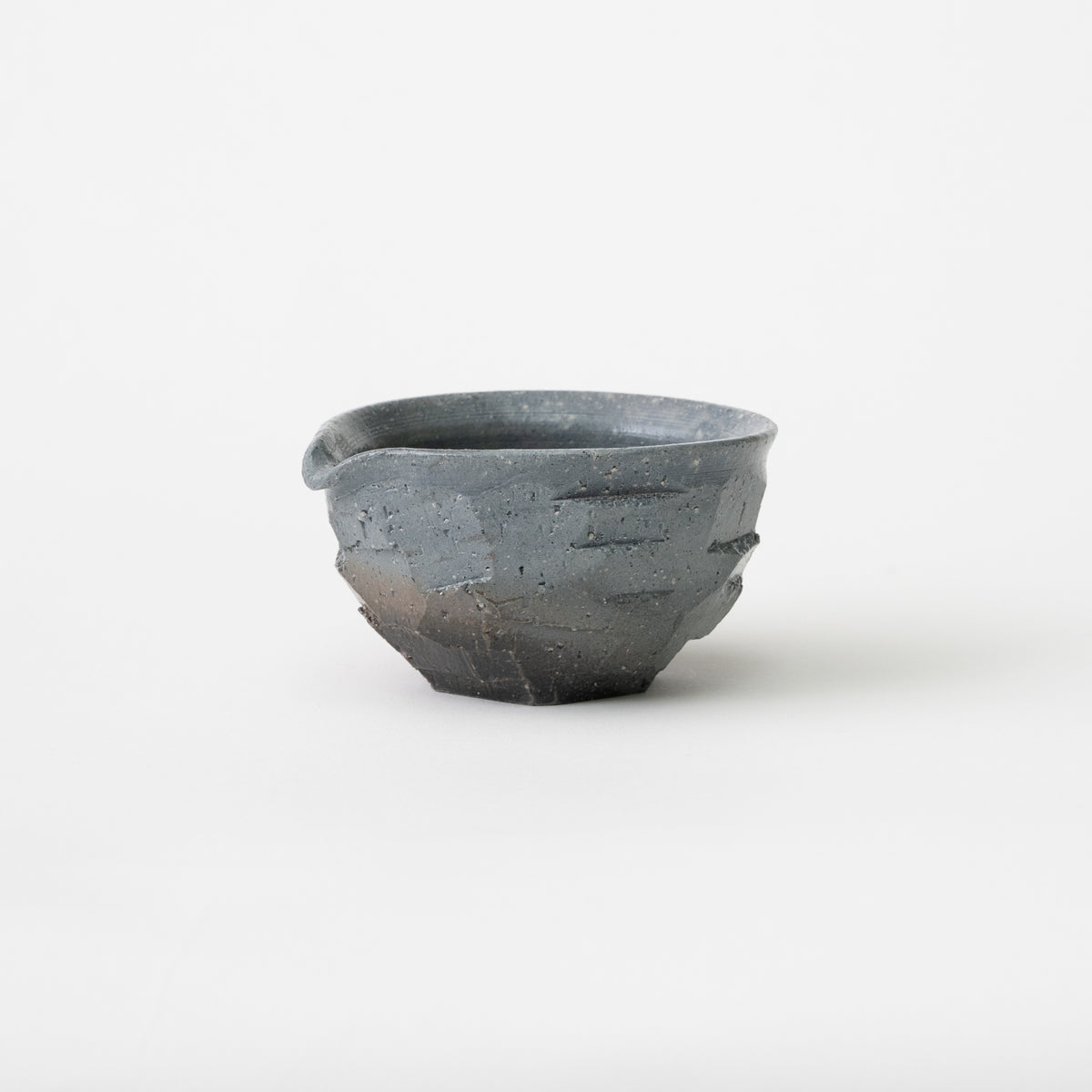 Sai Bizen Sake Server / Syo Fujita