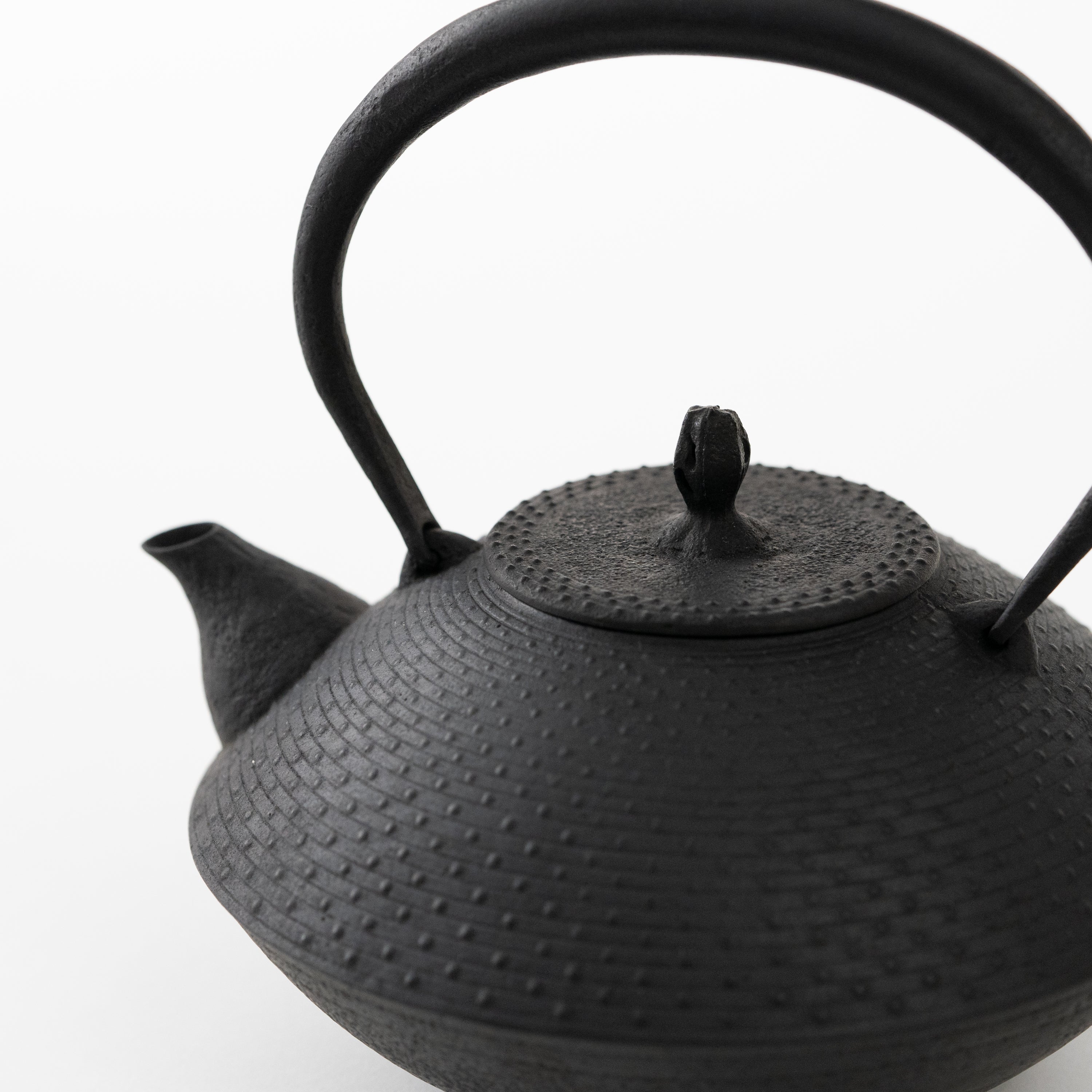Nambu Iron Kettle Santama / Arare
