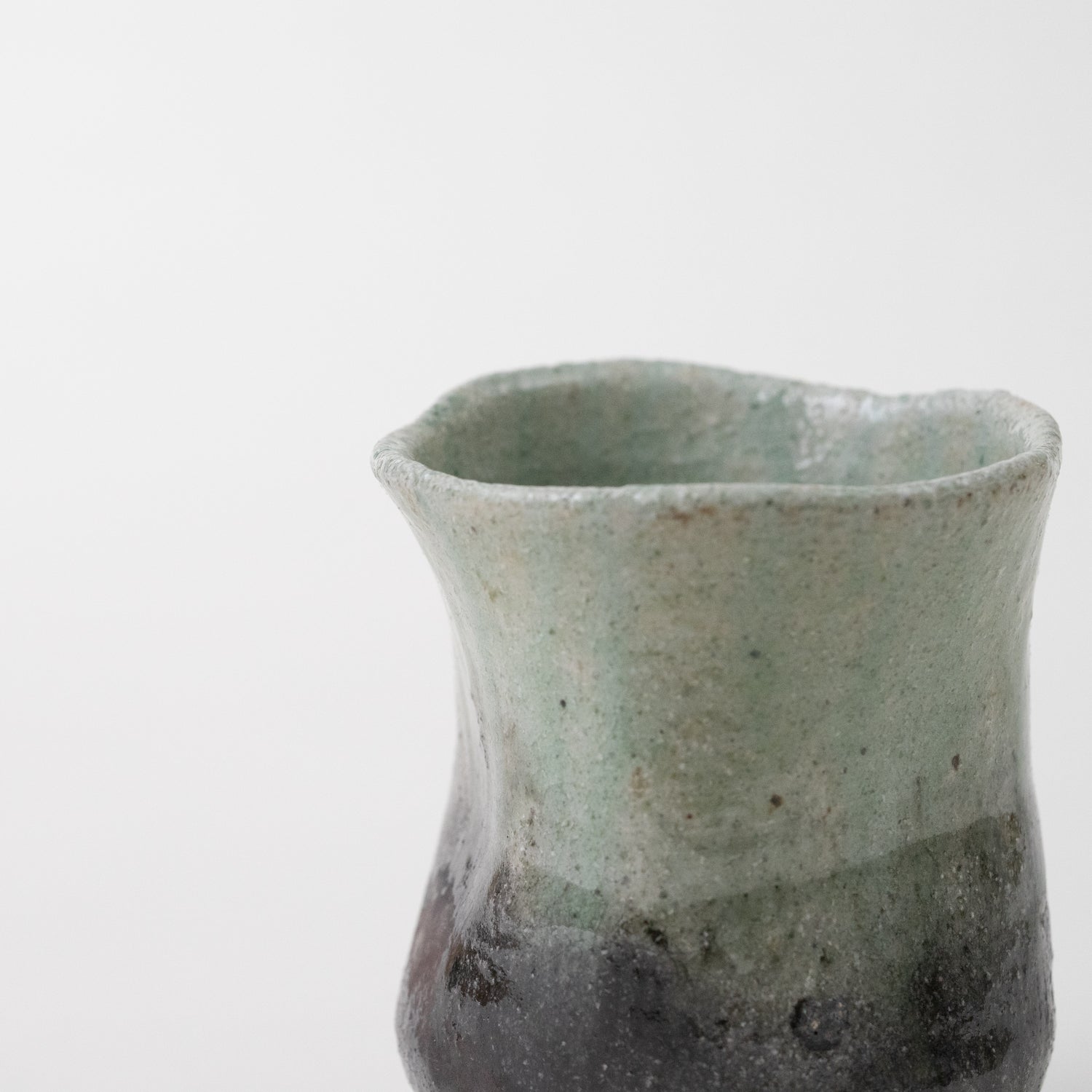 Ash Glaze Tall Tea Cup (B) / Eijiro Tokunaga