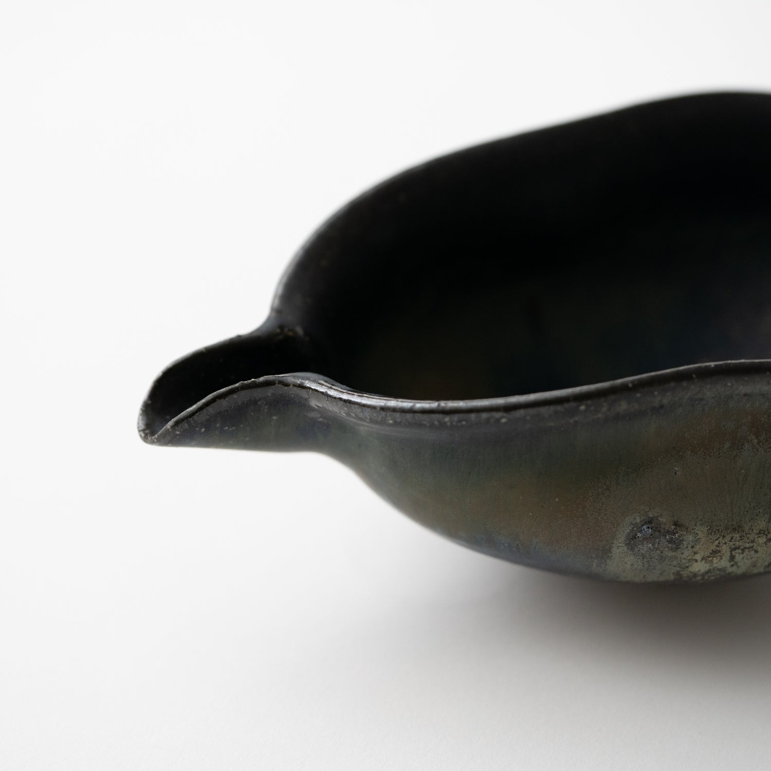 Kuro Arita Sake Server / Eijiro Tokunaga