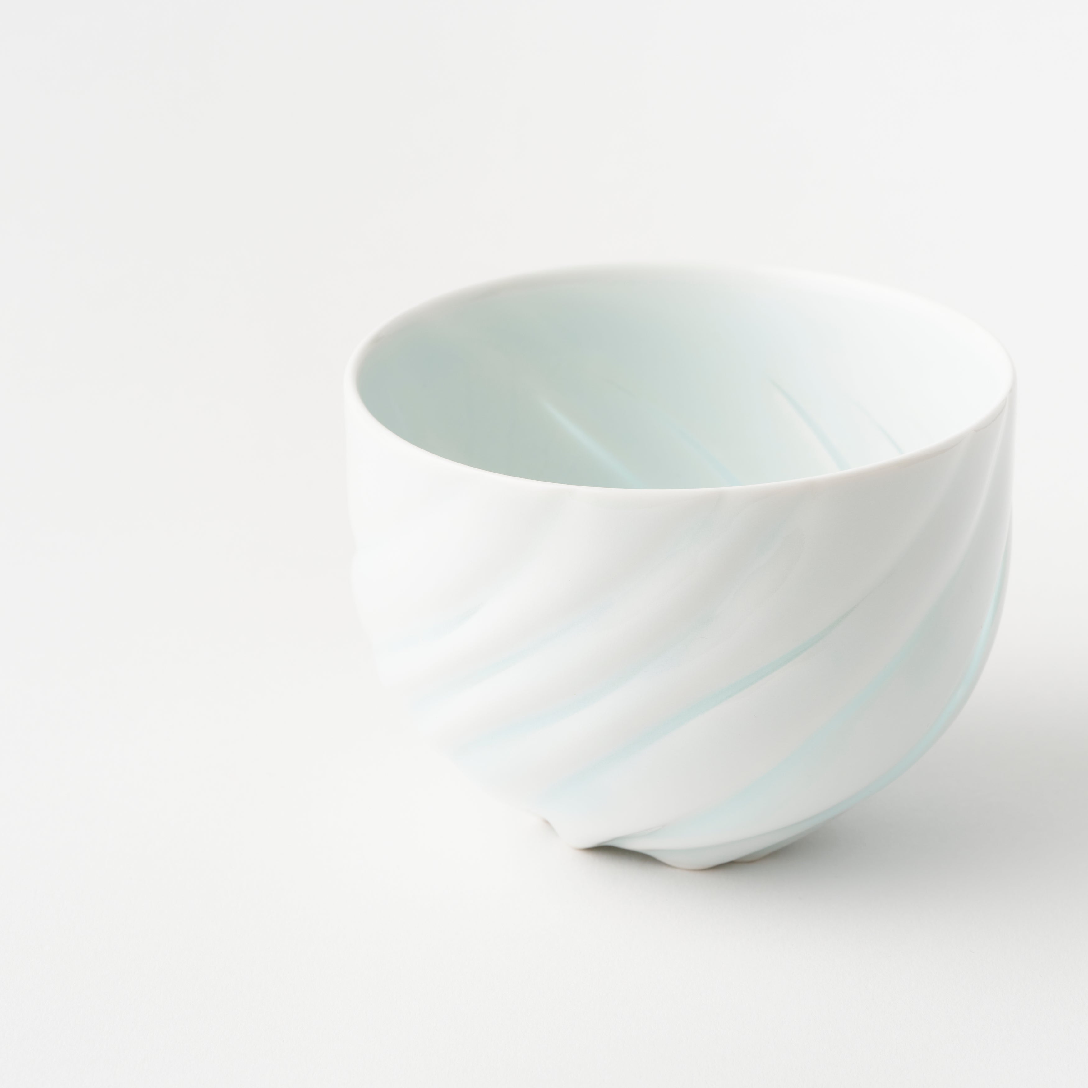 Soft Light Tea Bowl / Hiroshi Taruta