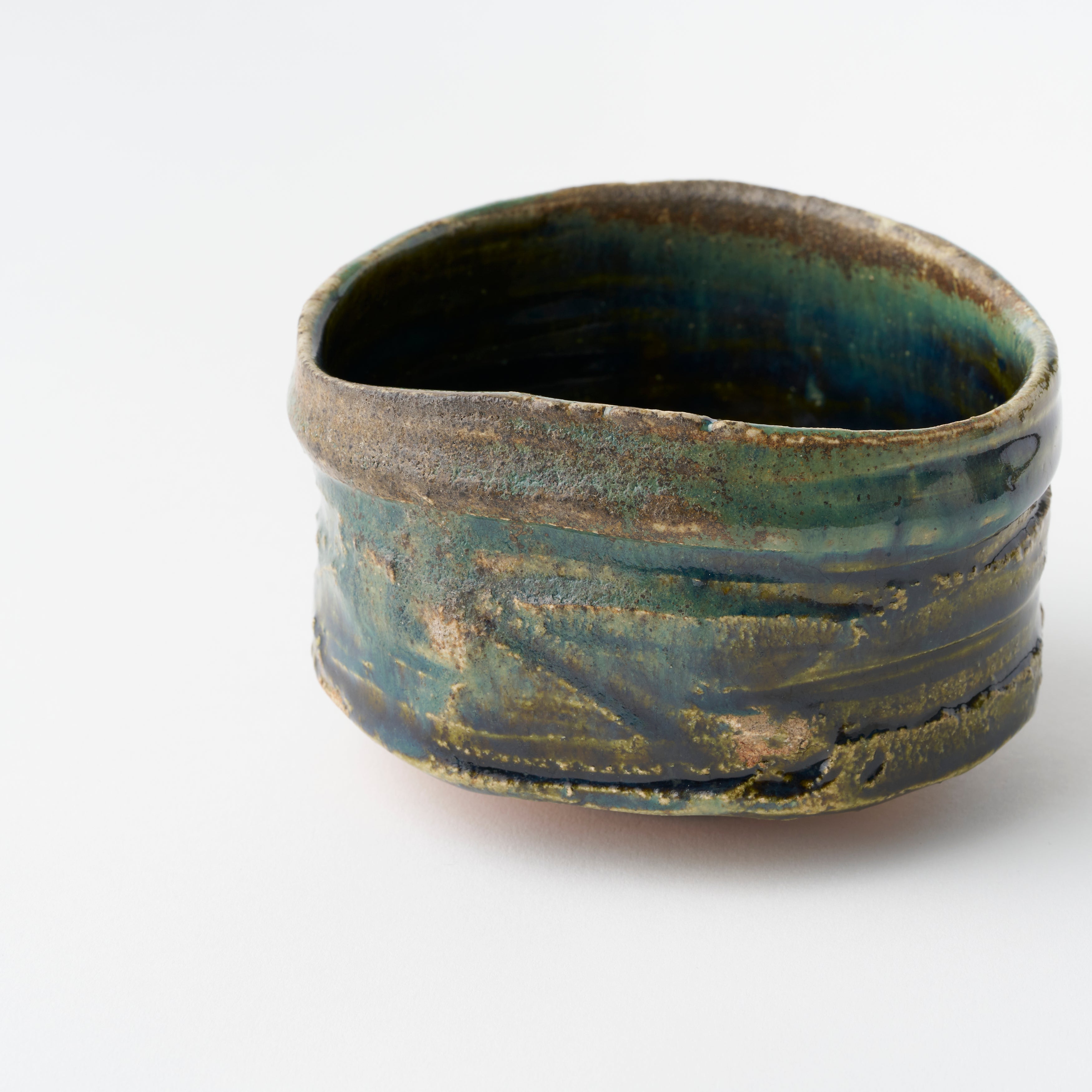 No.47 Oribe Style Tea Bowl (Ikuri) / Ryotaro Kato