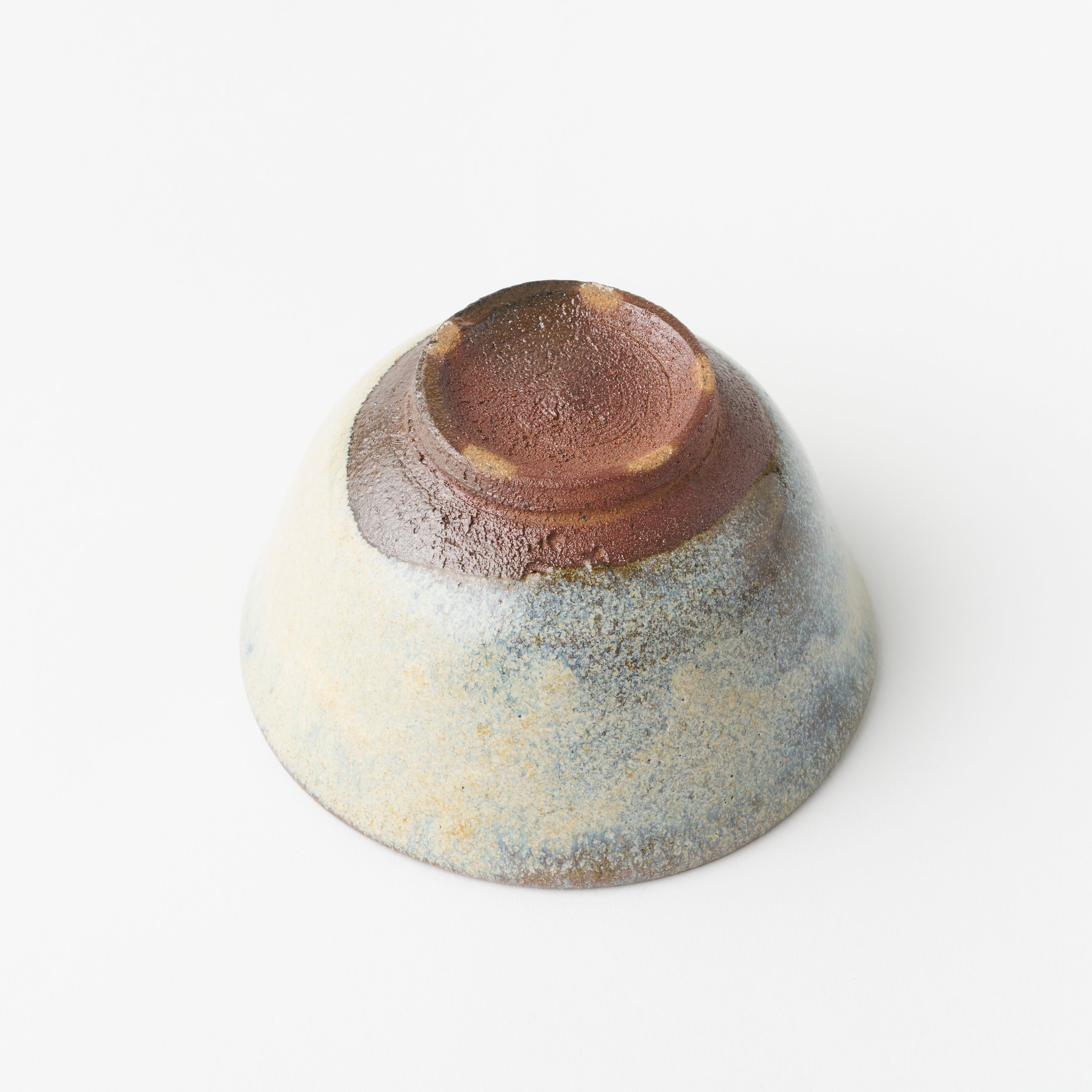 Sandy Madara Karatsu Tea Bowl / Rui Mito