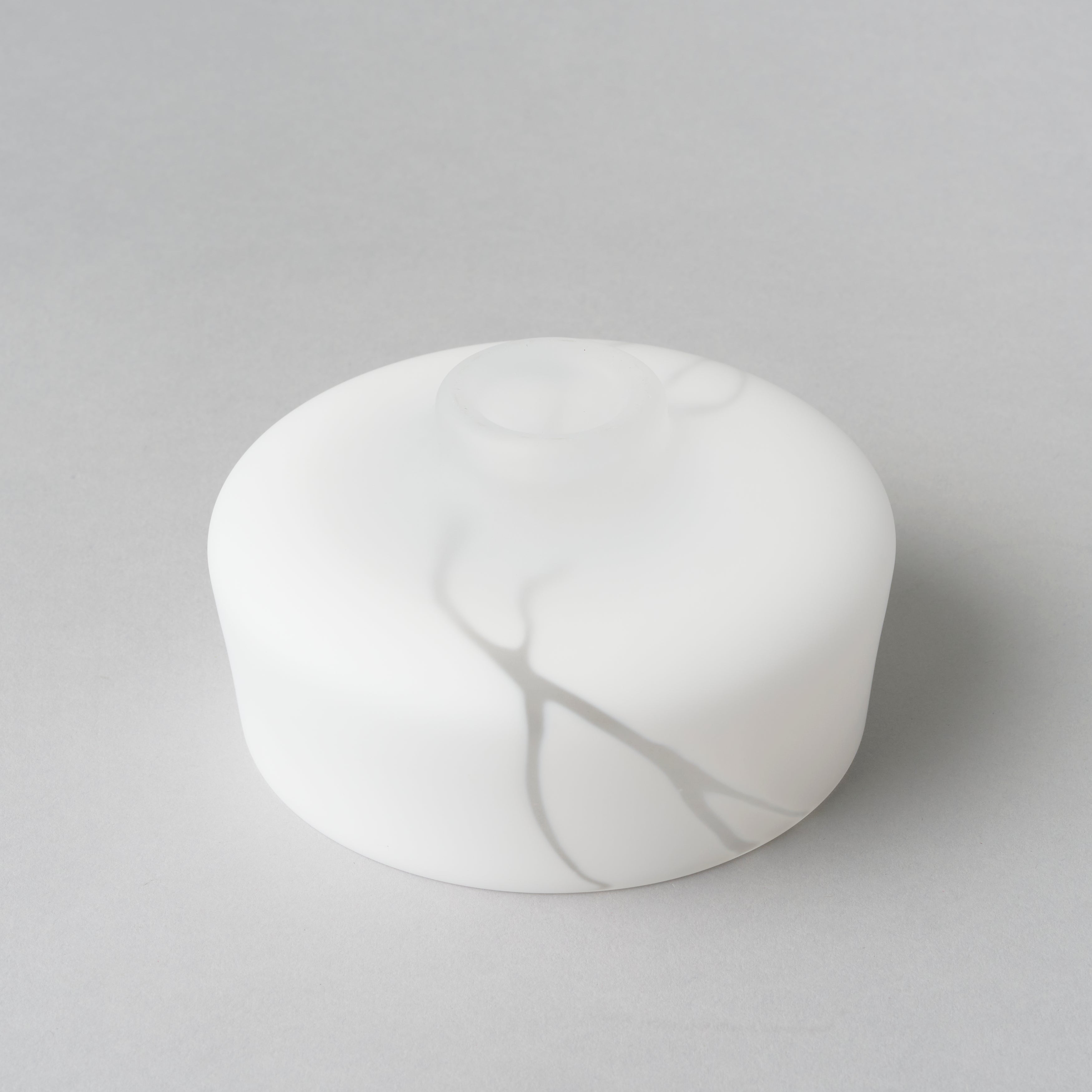 Toen Tea Bowl (B) / Ryo Sekino