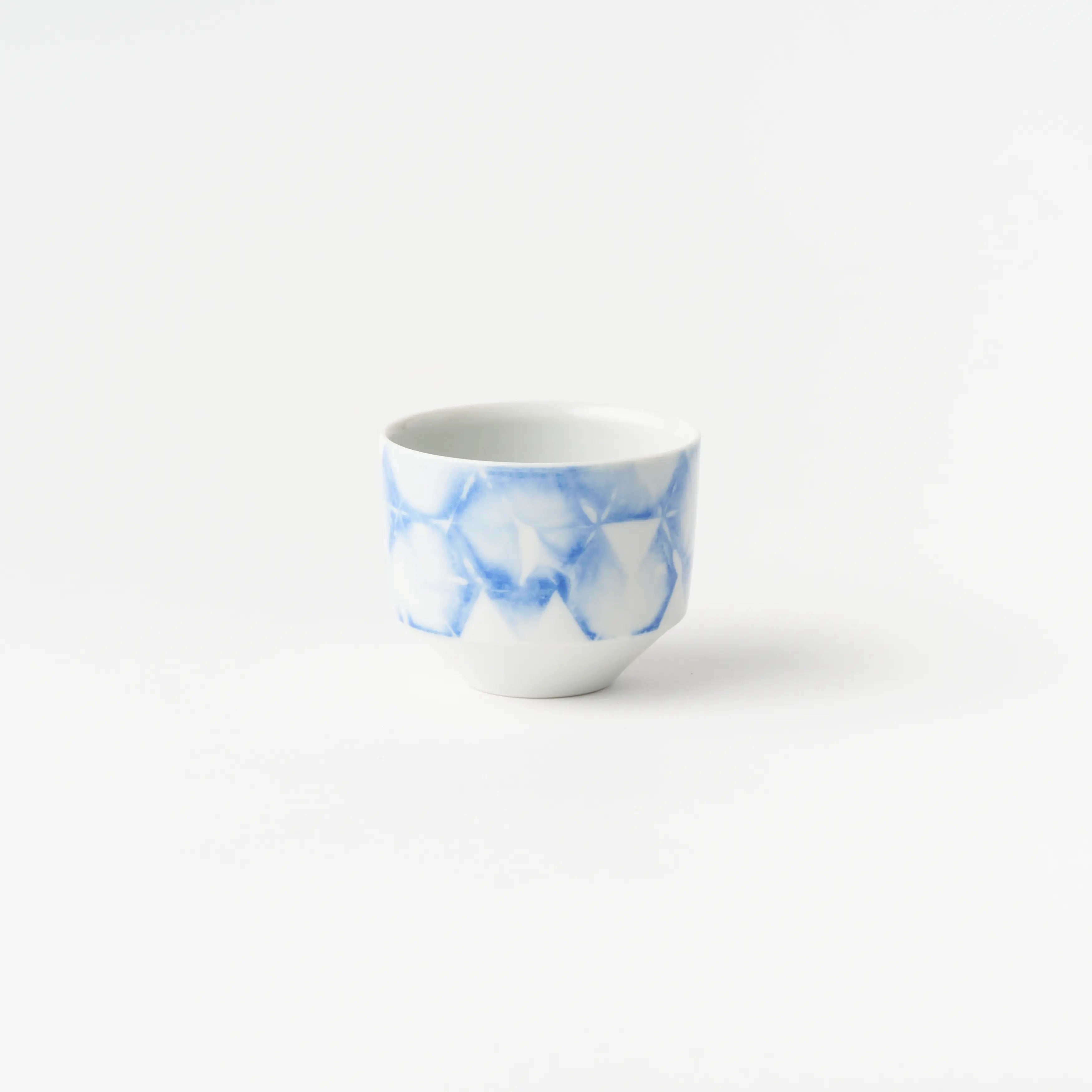 Sake Cup Sankaku-Blue / Ai Inoue
