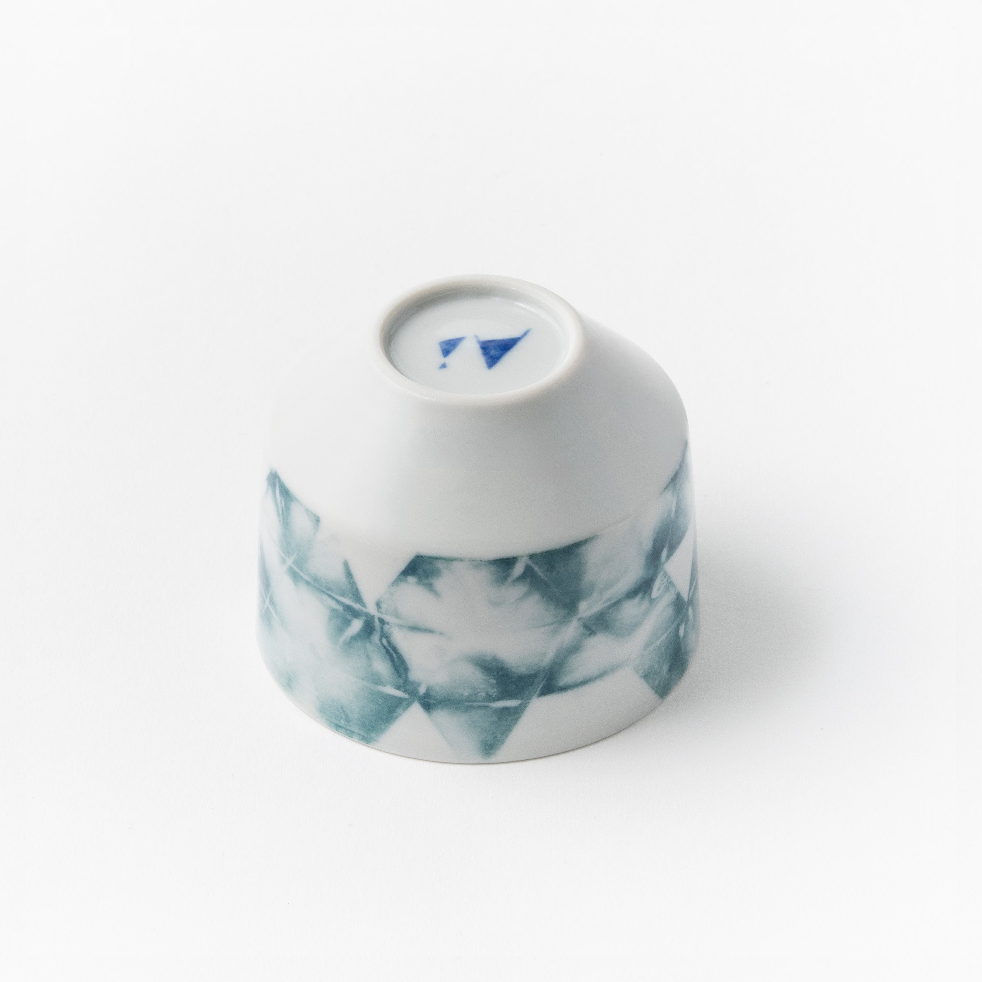 Sake Cup Sankaku-Green / Ai Inoue