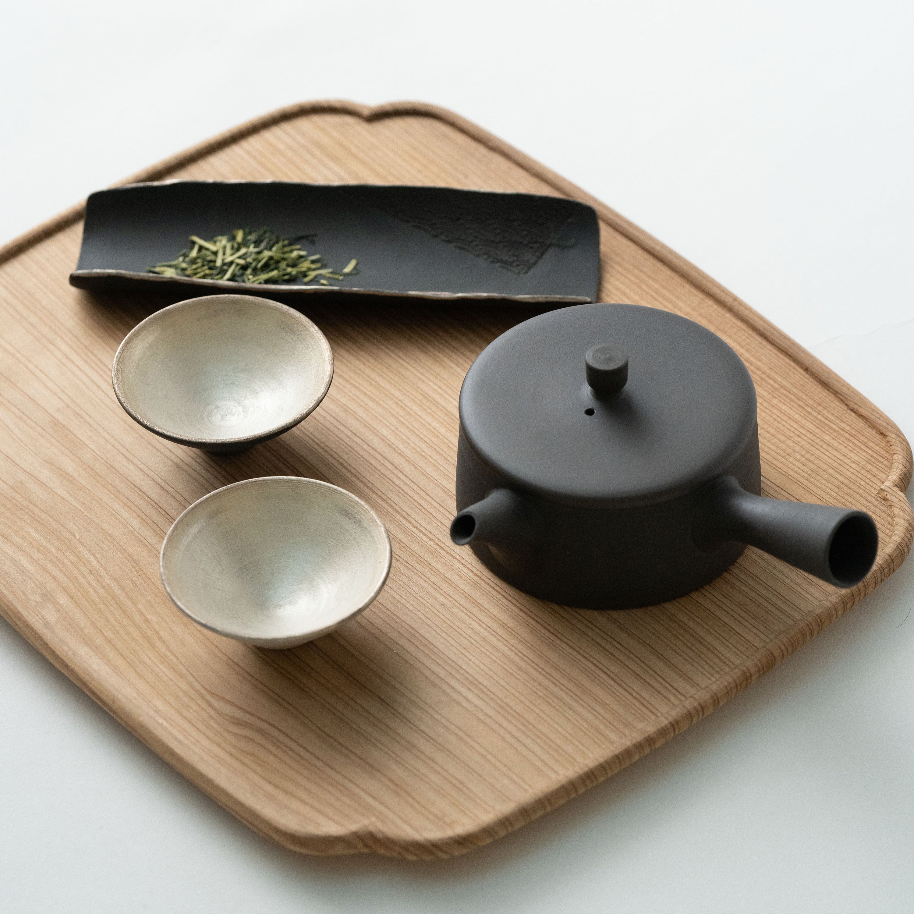 Cylindrical Teapot / Black