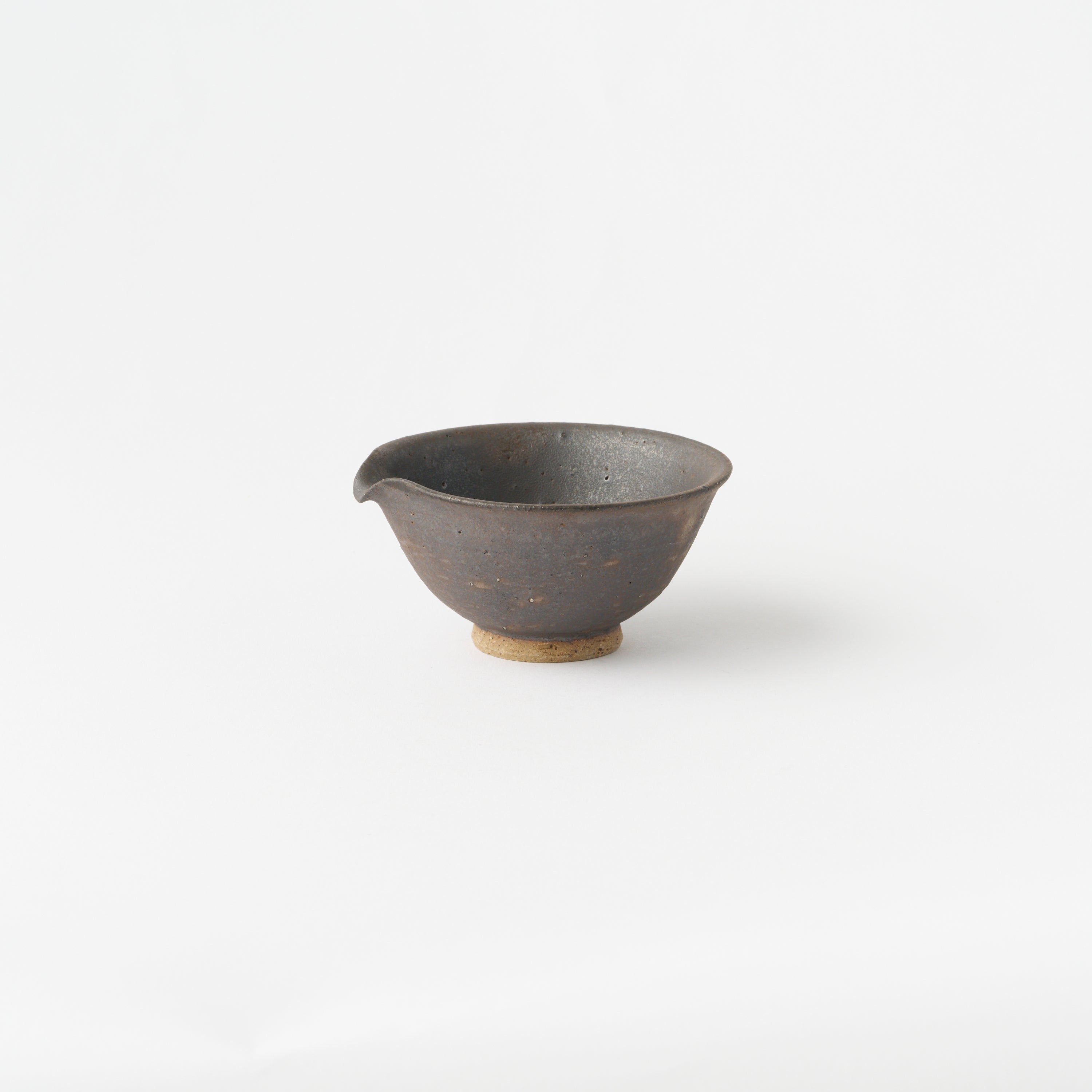 Water Cooler (Black with Gold) / Junzo Maekawa