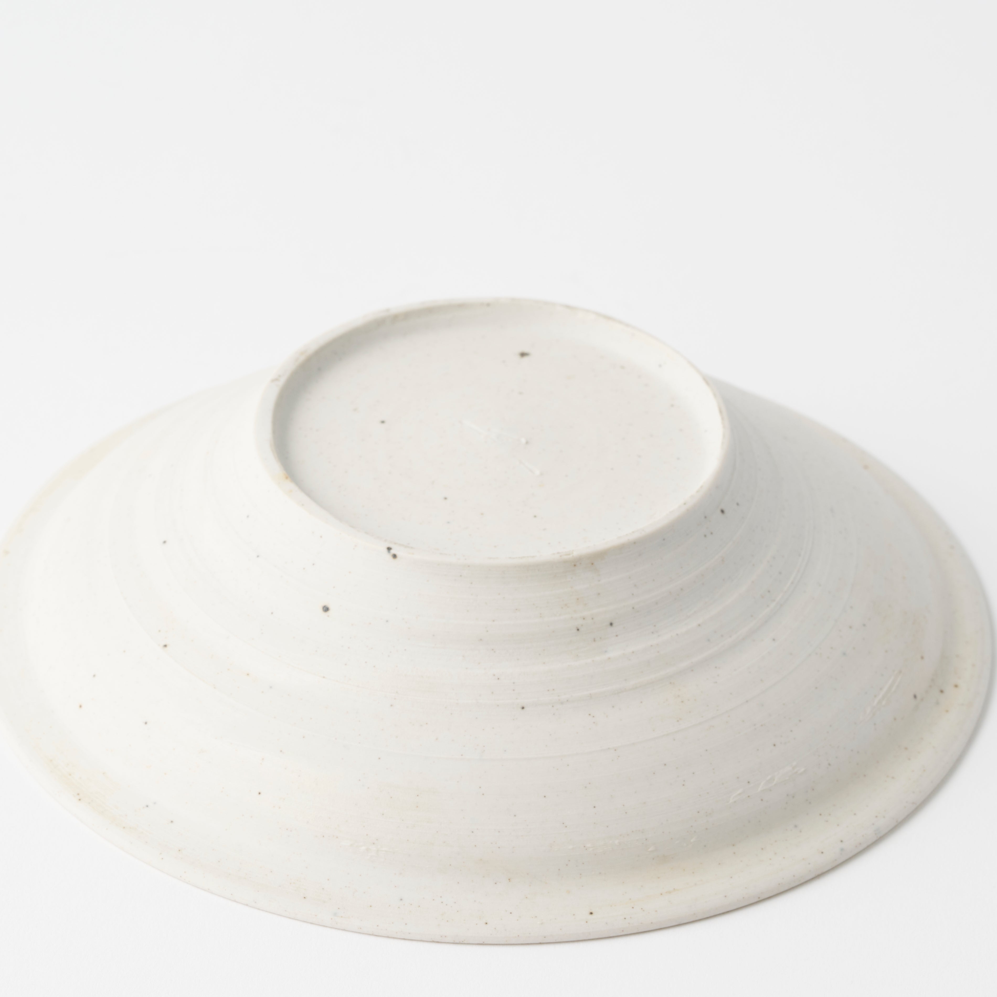 White Porcelain Plate / Kenta Nakazato