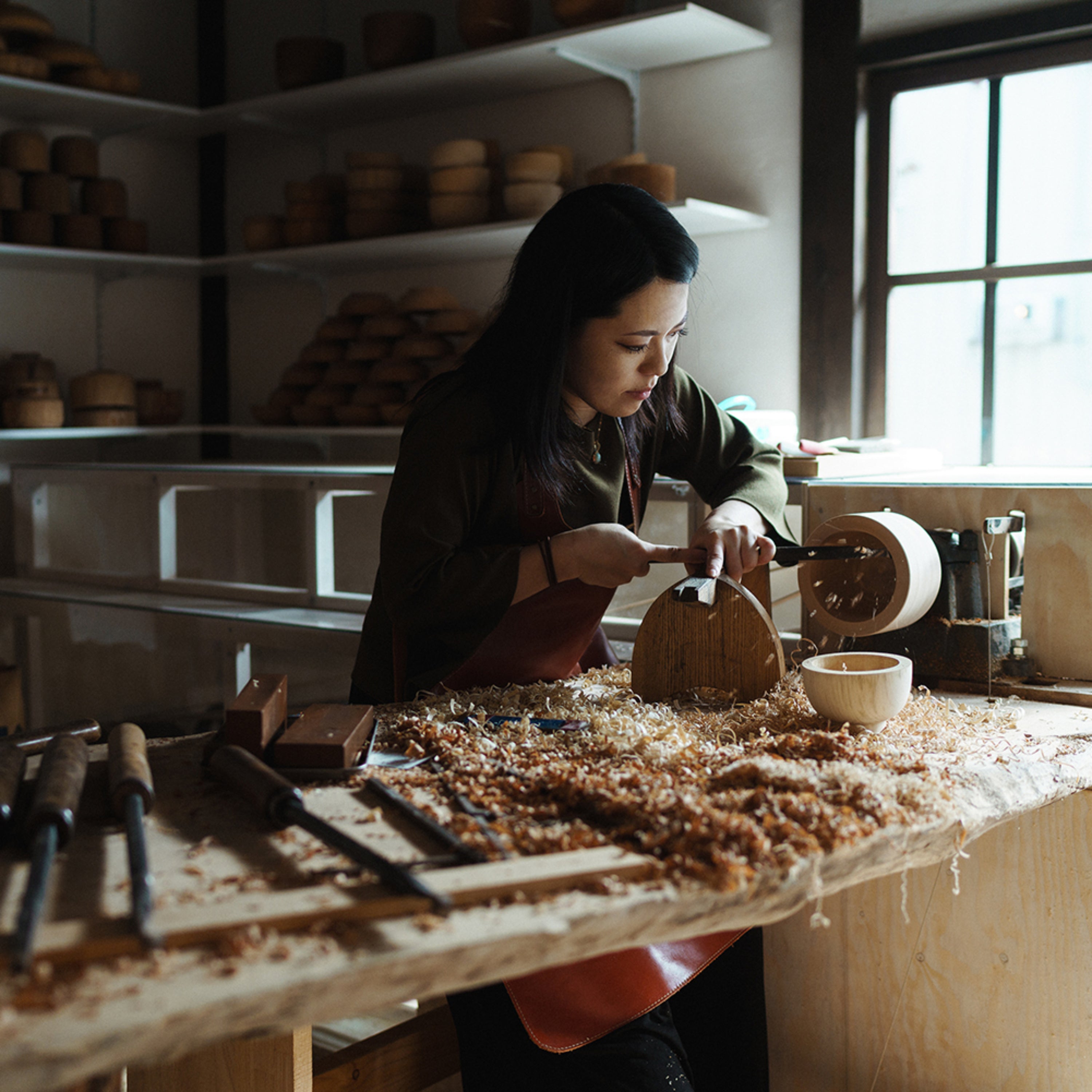 Katakuchi Sake Server Akane Dori (M) / Eiko Tanaka