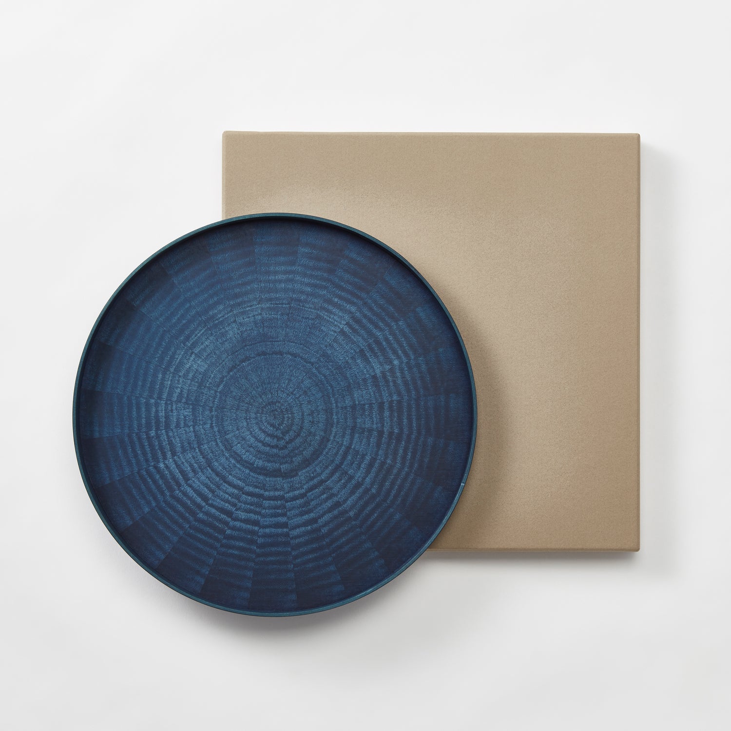 Round Rays Tray / White Sycamore Indigo