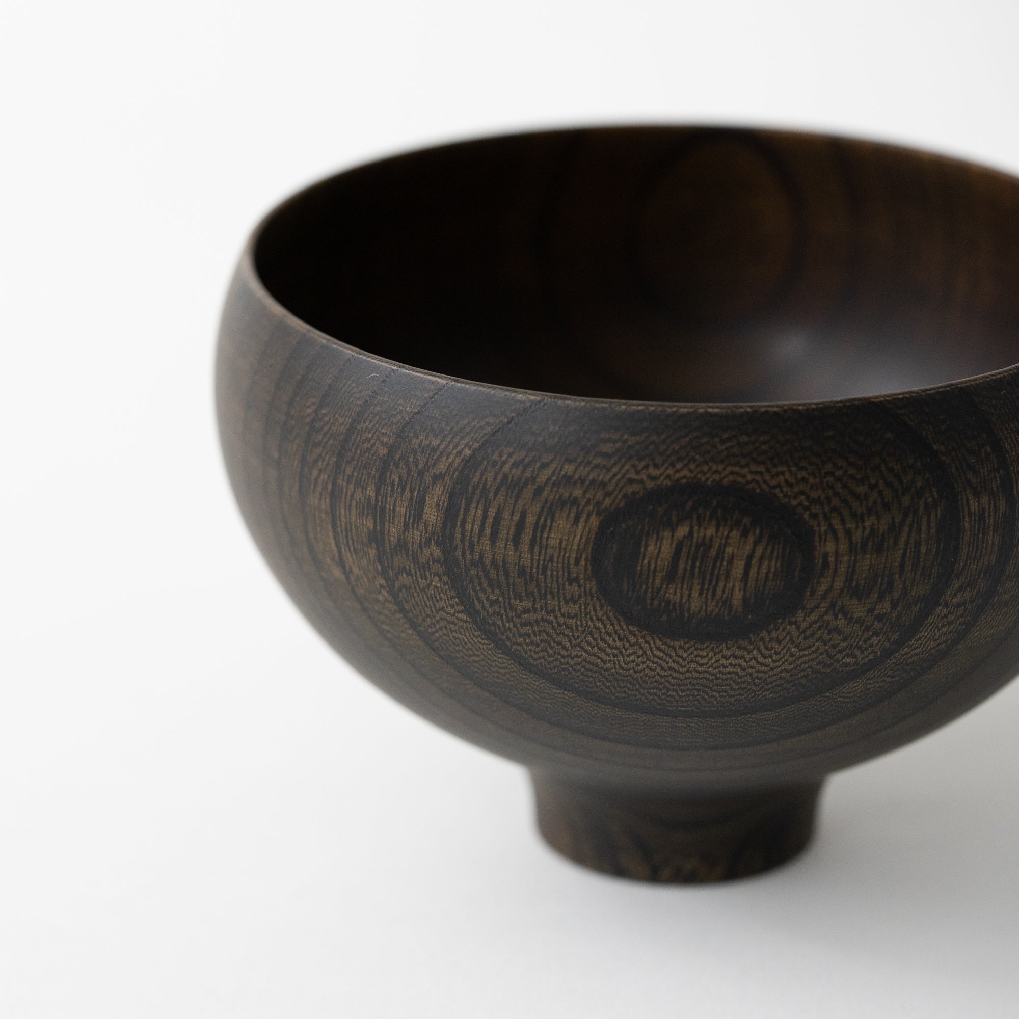 AEKA Round Bowl (L) / Black