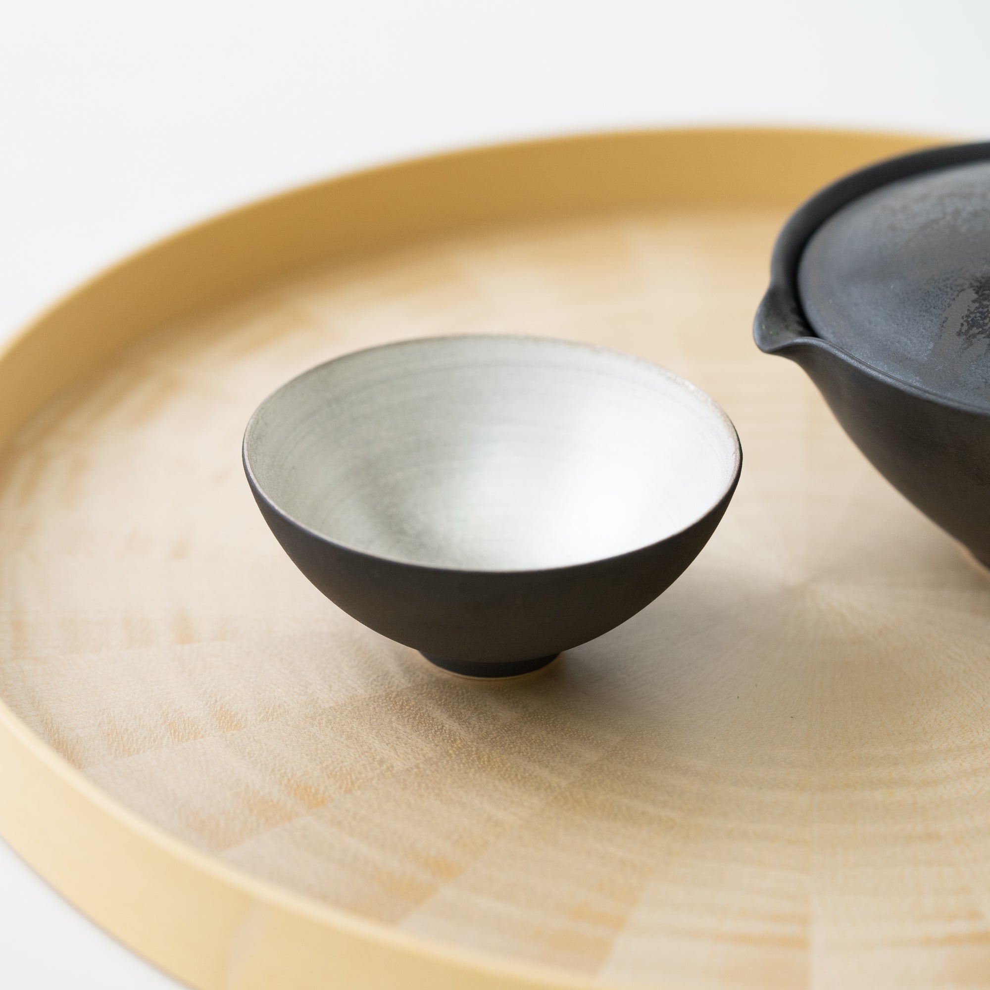 Sake/Tea Cup (Deep) / Black Glaze-Inner Ginsai