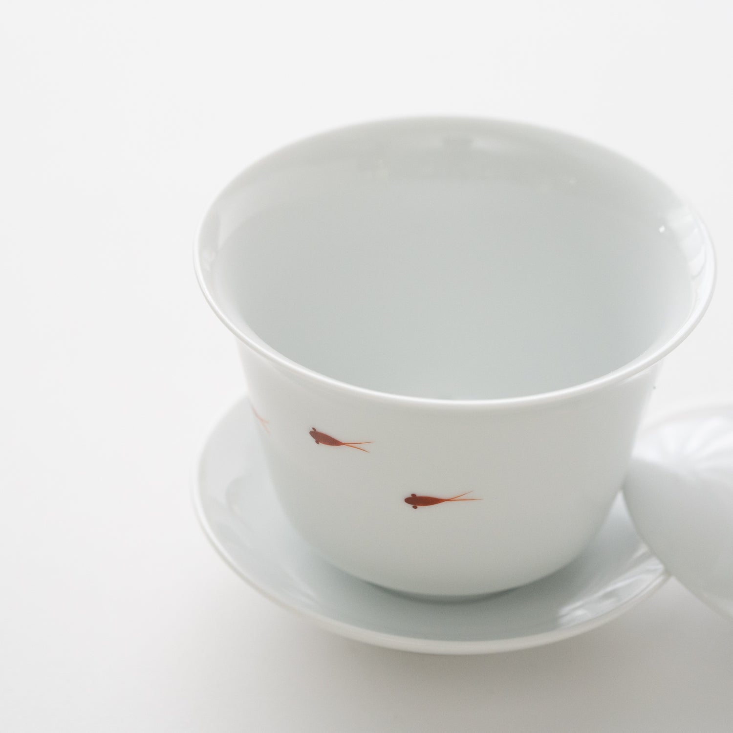 Tea Cup with Lid & Saucer / Red Killifish