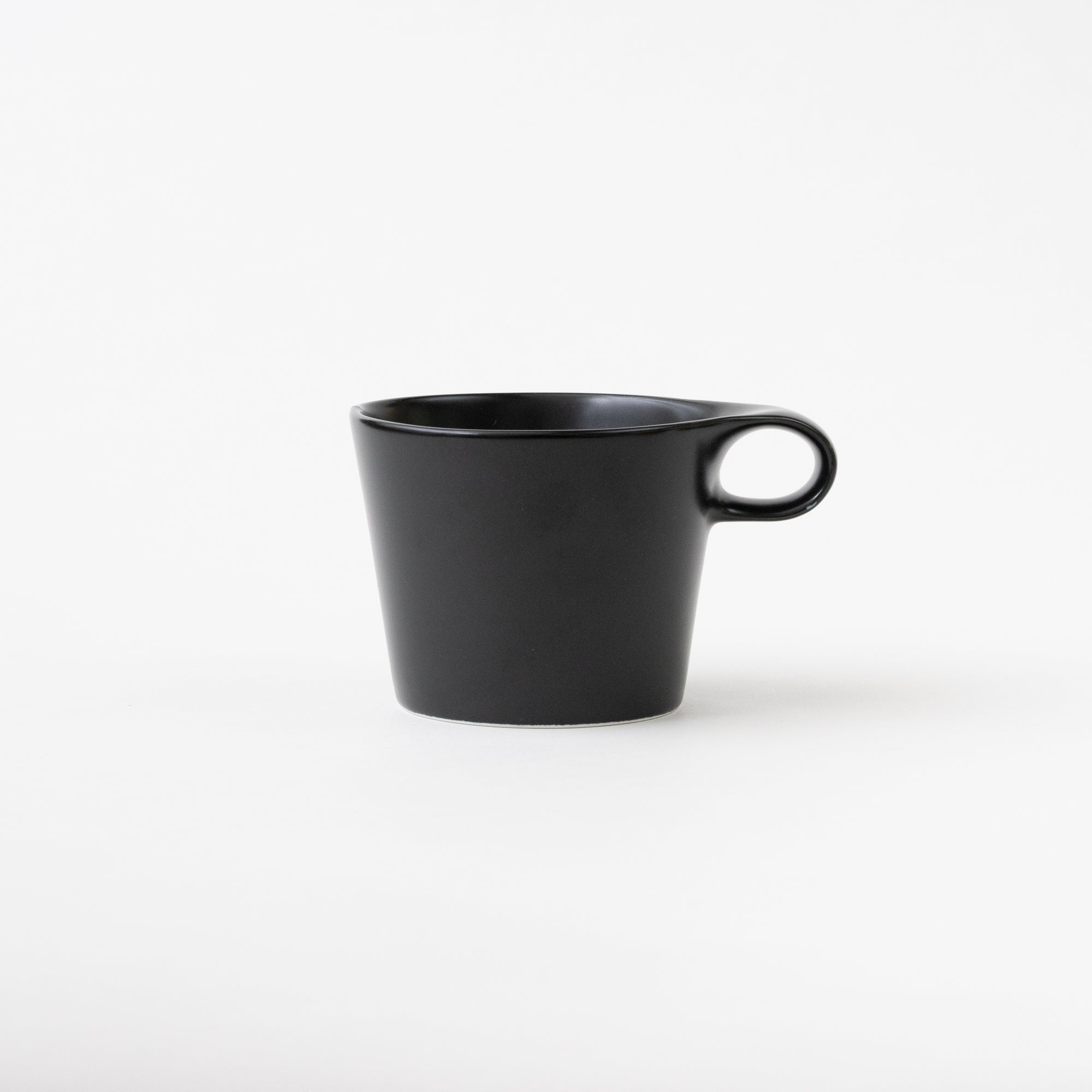 Metaphys Stamug / Matte Black