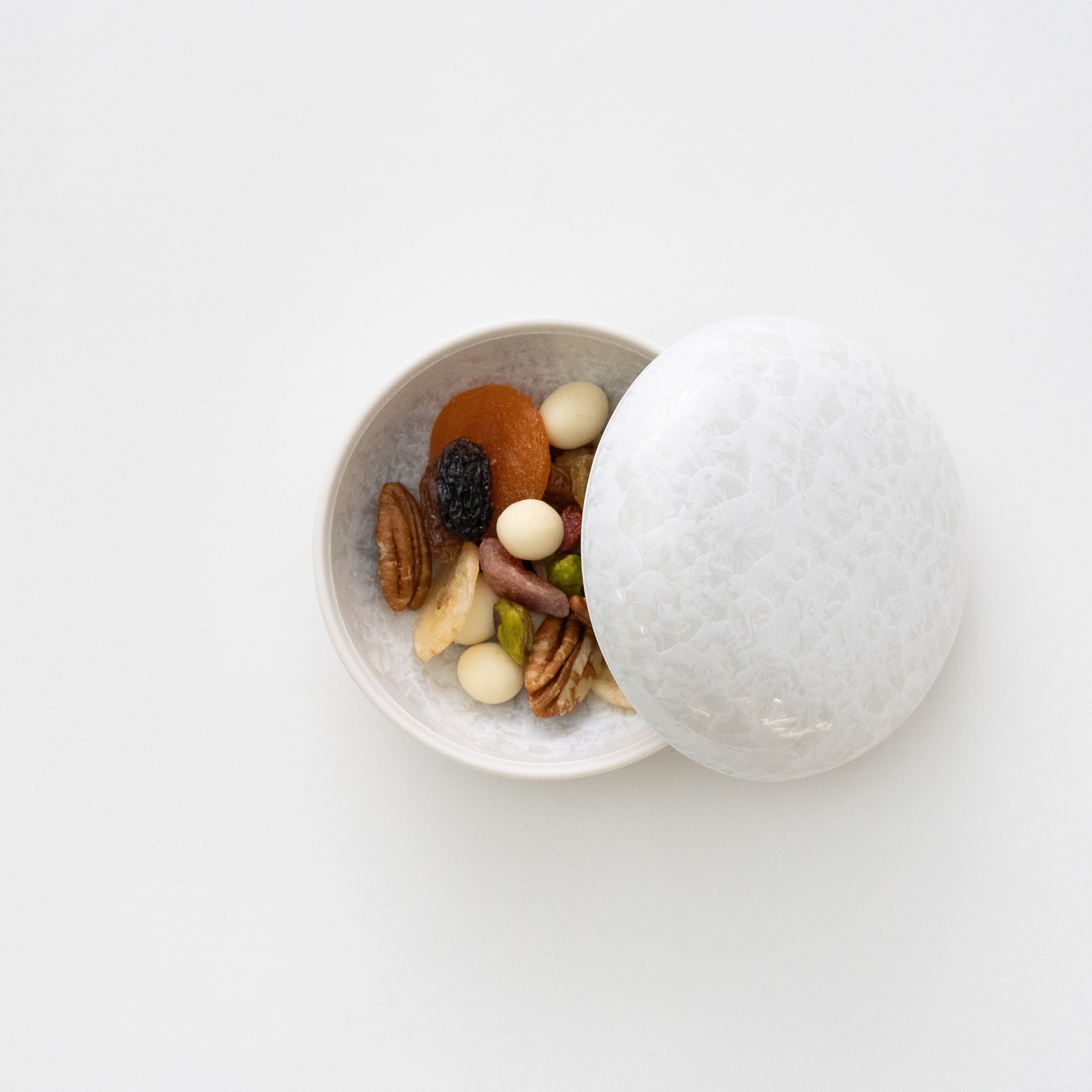 HanaKessho Container / White