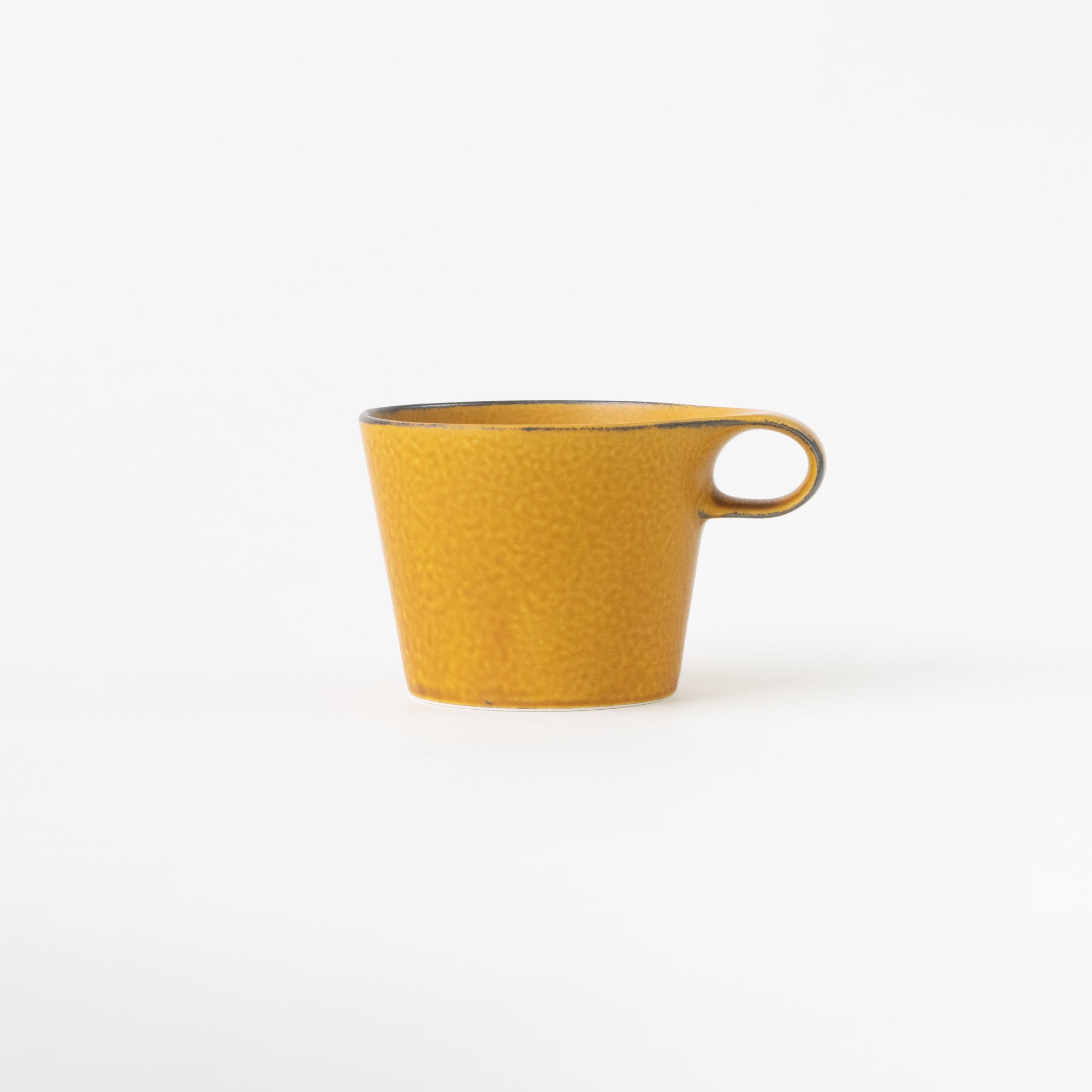 Metaphys Stamug / Smoky Mustard