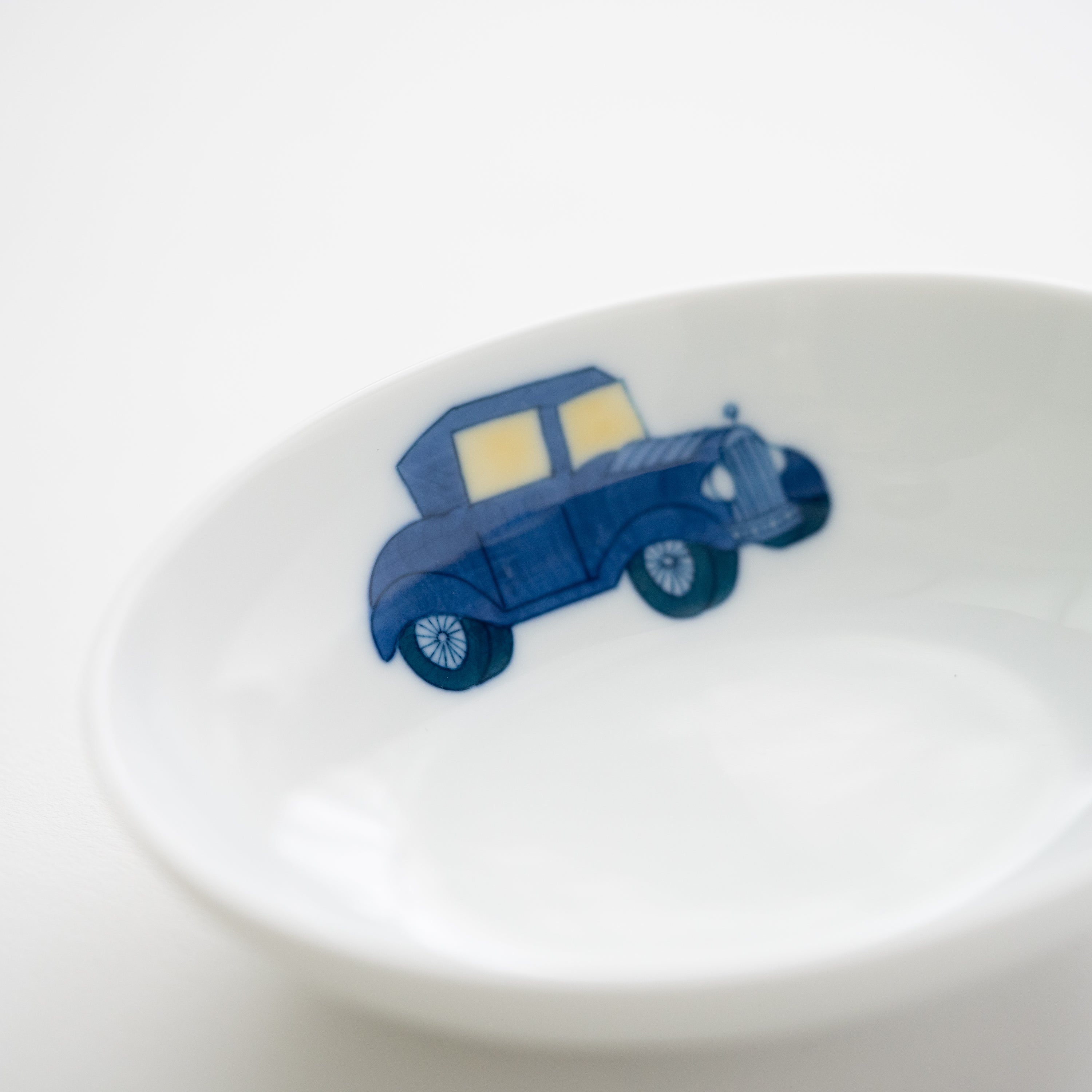 Kids Oval Bowl / Car