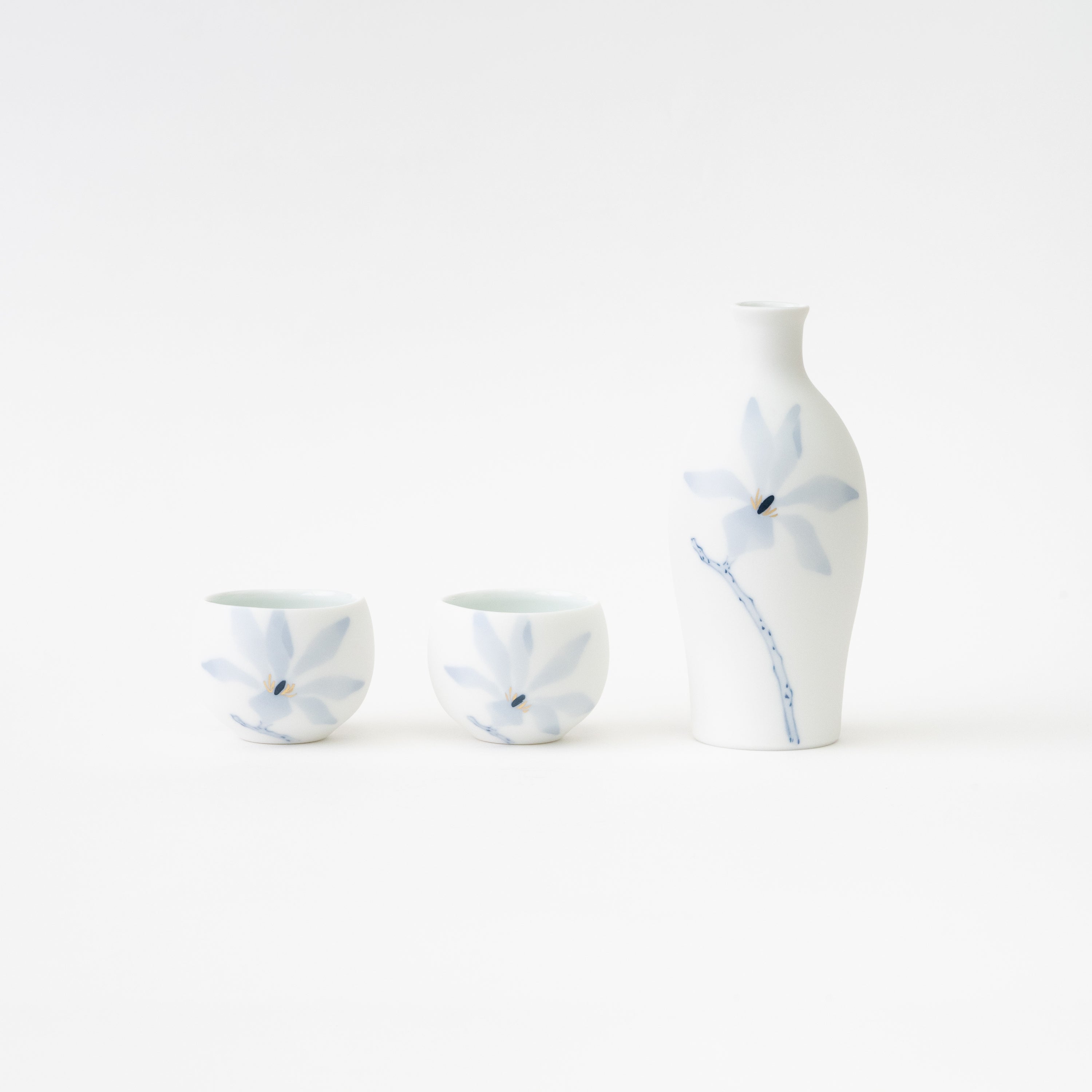 Magnolia Sake Set