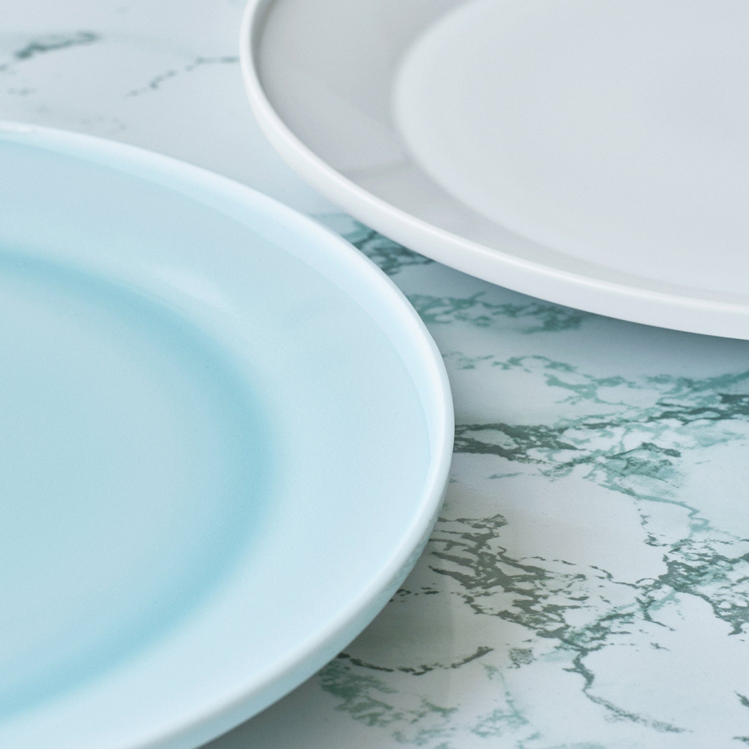 TAMARI Plate L / White