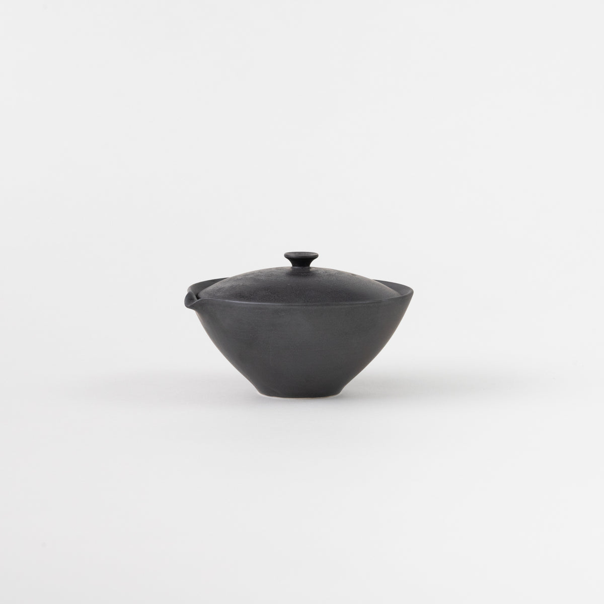 S Houhin / Black Glaze