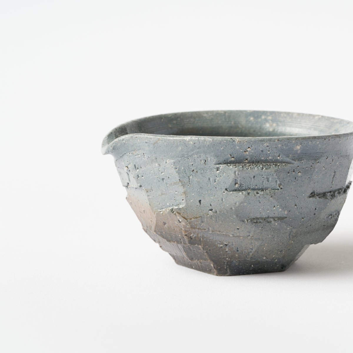 Sai Bizen Sake Server / Syo Fujita