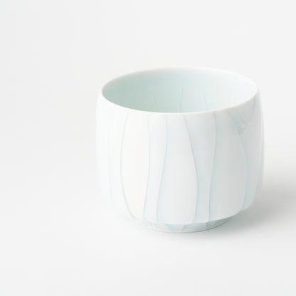Swayed Carving "Hana"  / Hiroshi Taruta