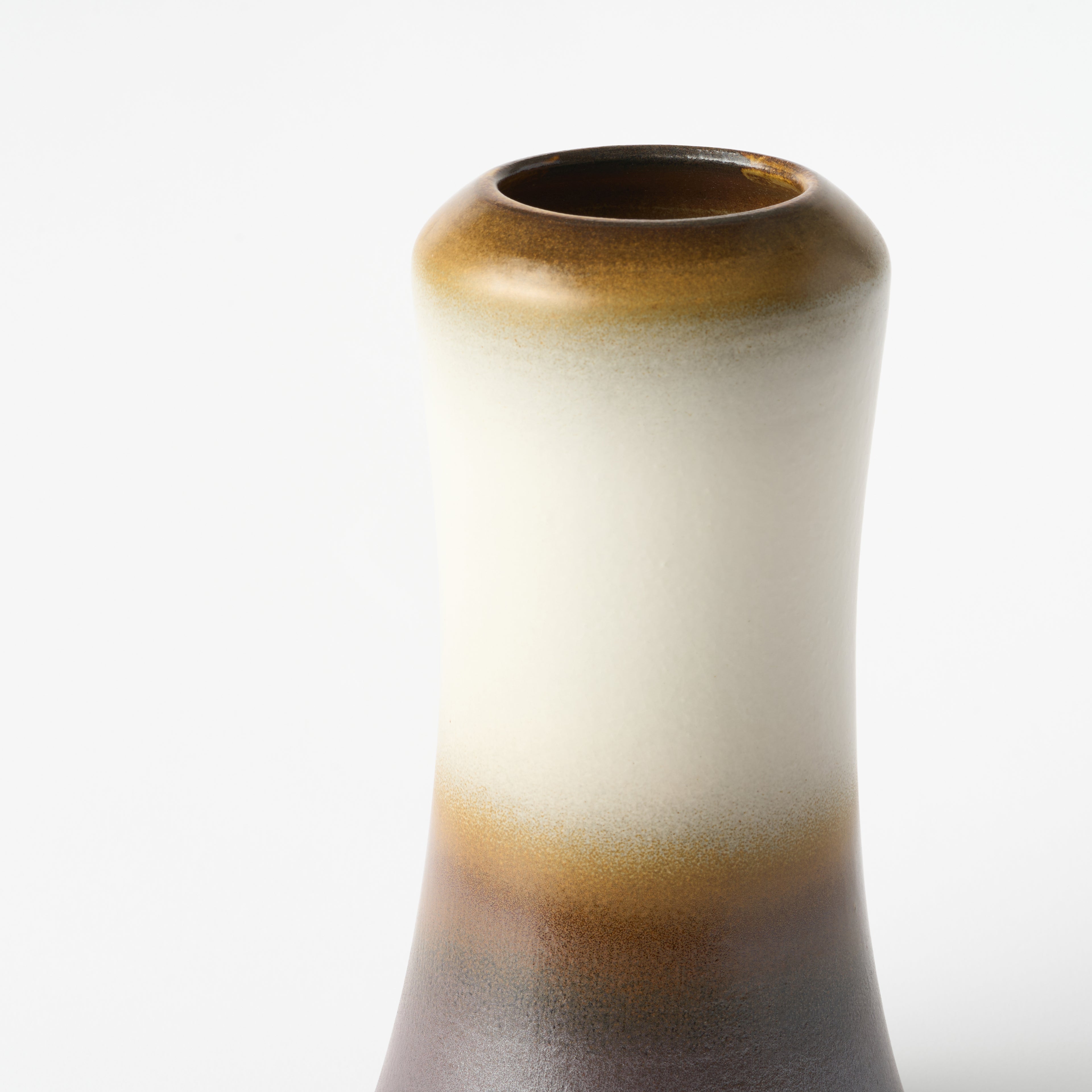 Iron Glaze Flower Vase / Takao Tahara