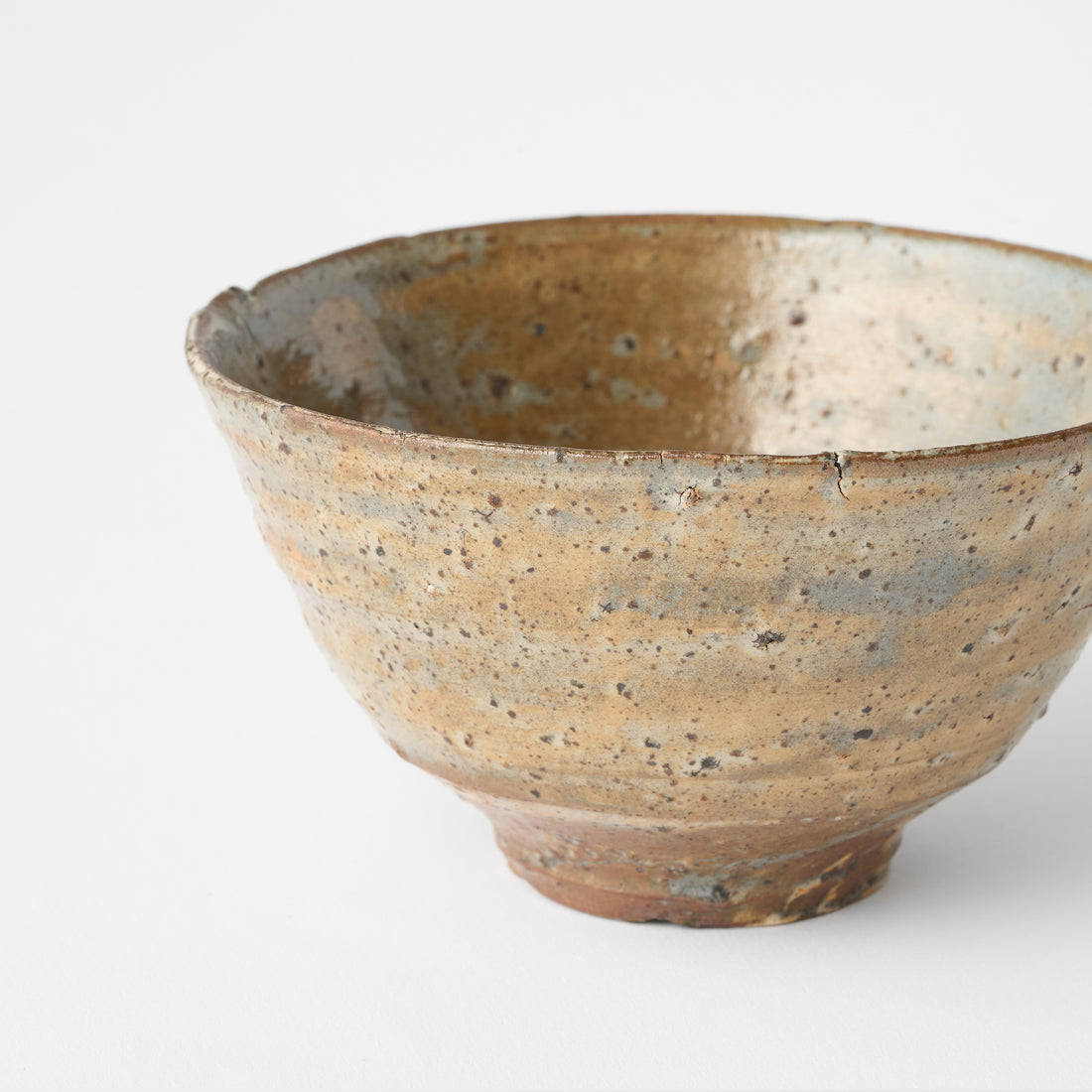 Dai-no-tsuchi Tea Bowl (Daido-Kohiki Style) / Masahiro Sakakura